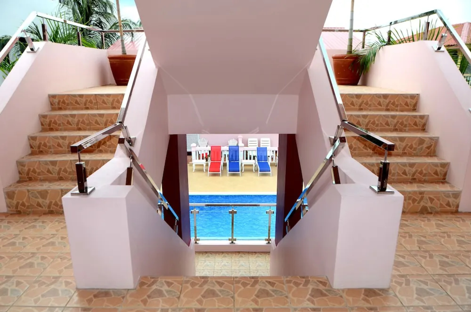 Miramar Apartments