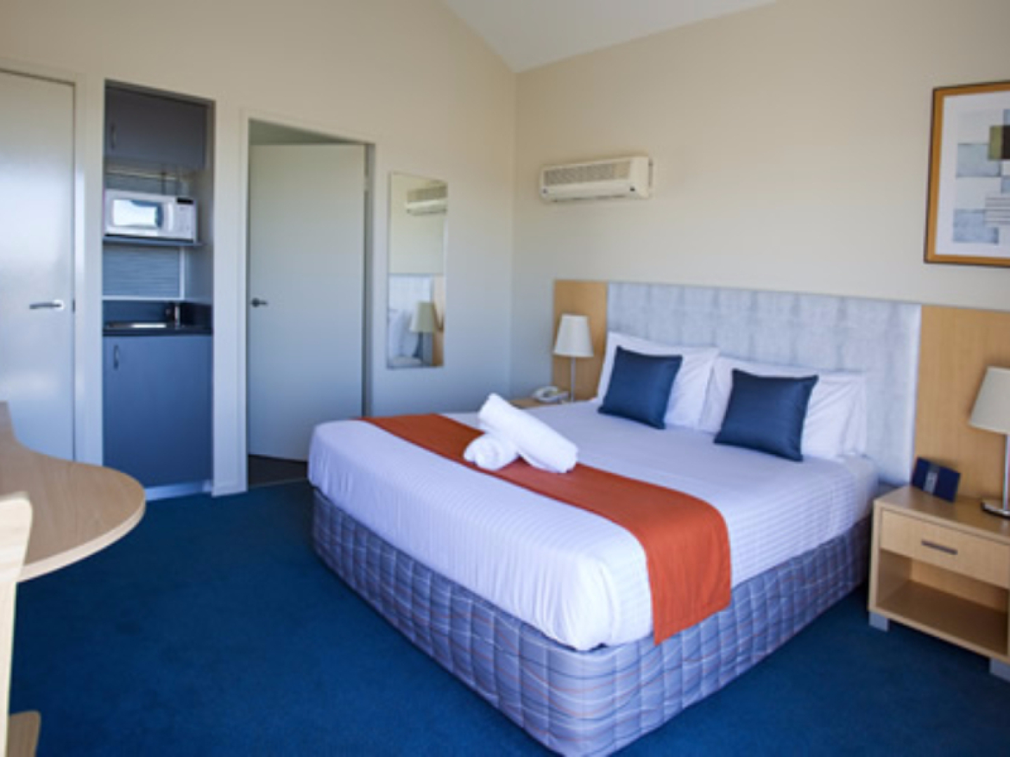 Corrigans Cove Apartment