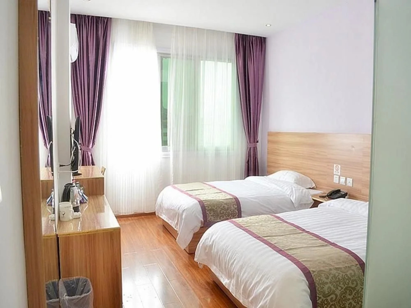 Harbor Impression Hotel Chain