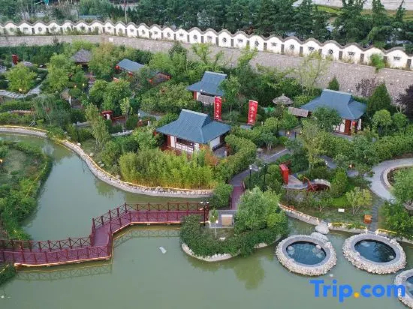 Shaanxi Dijian Nanshan (Huashan) Hot Spring Hotel