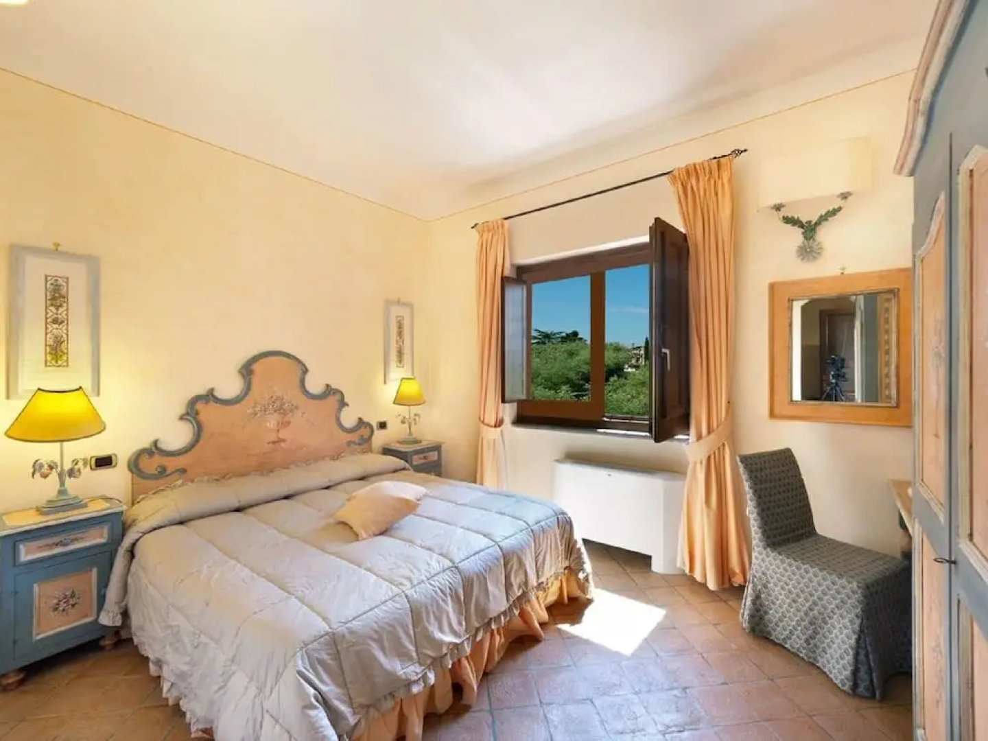 Elegant Apartments in Resort With Swimming Pool set in Nature