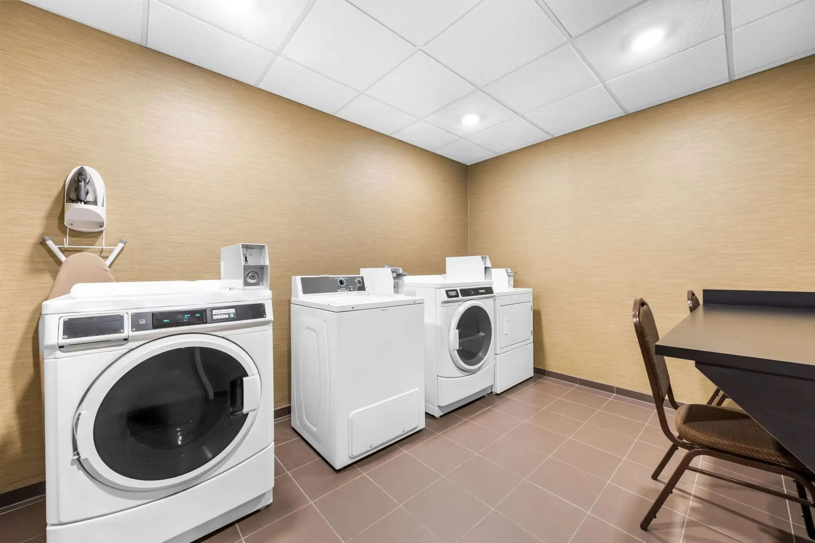 Sleep Inn & Suites West-Near Medical Center