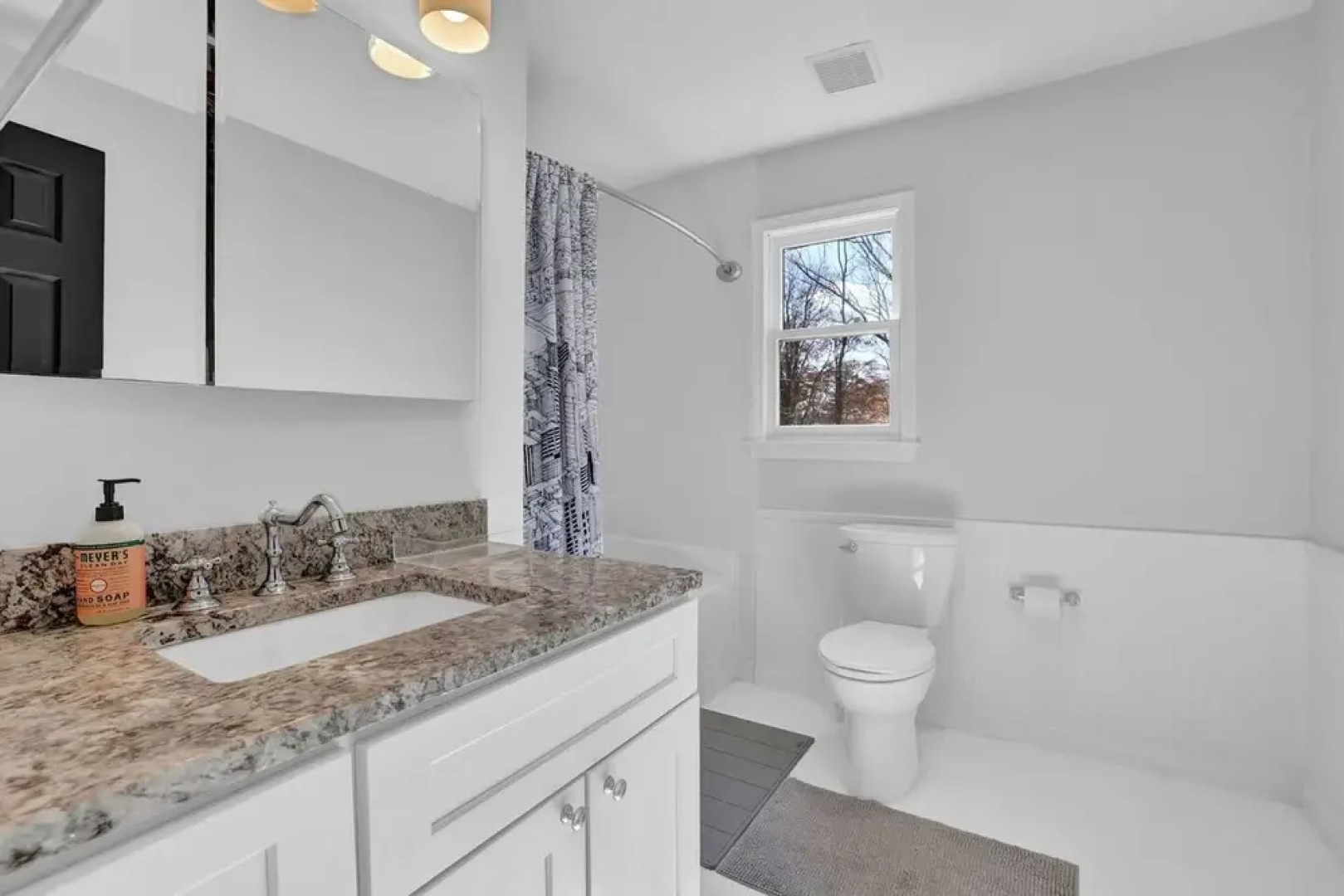 Chamblee Retreat 3BR Home w Spacious Porch