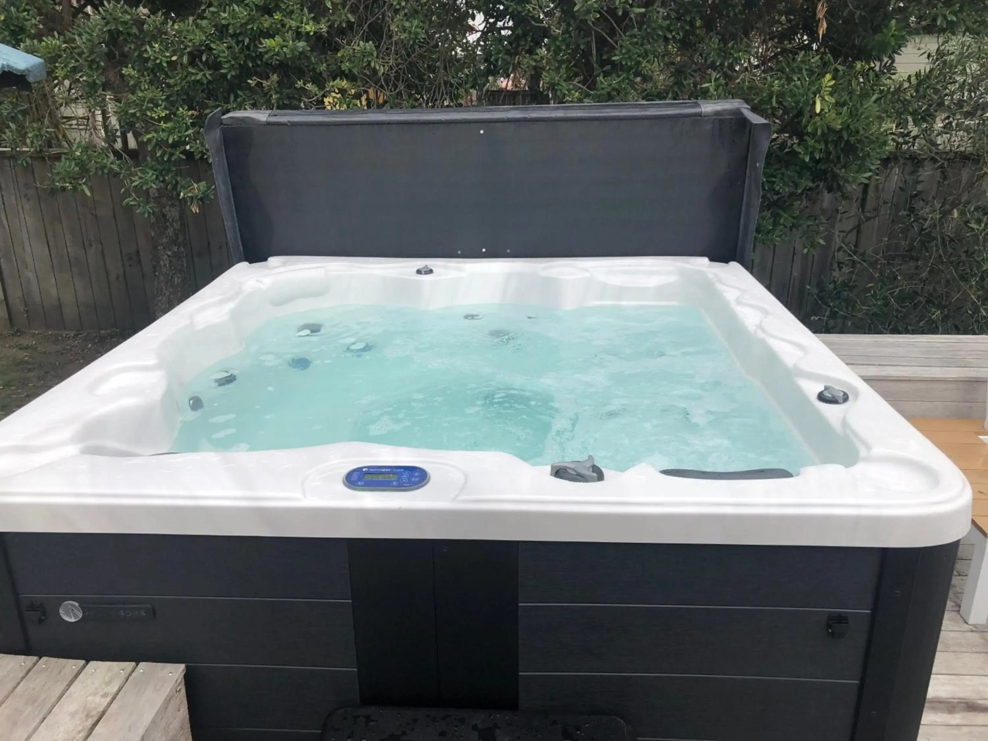 Upsides and Good Vibes - Pauanui Holiday Home