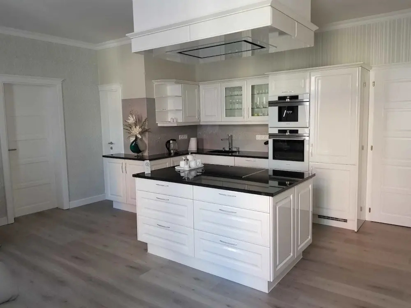 Apartman St. Vladimir kirche