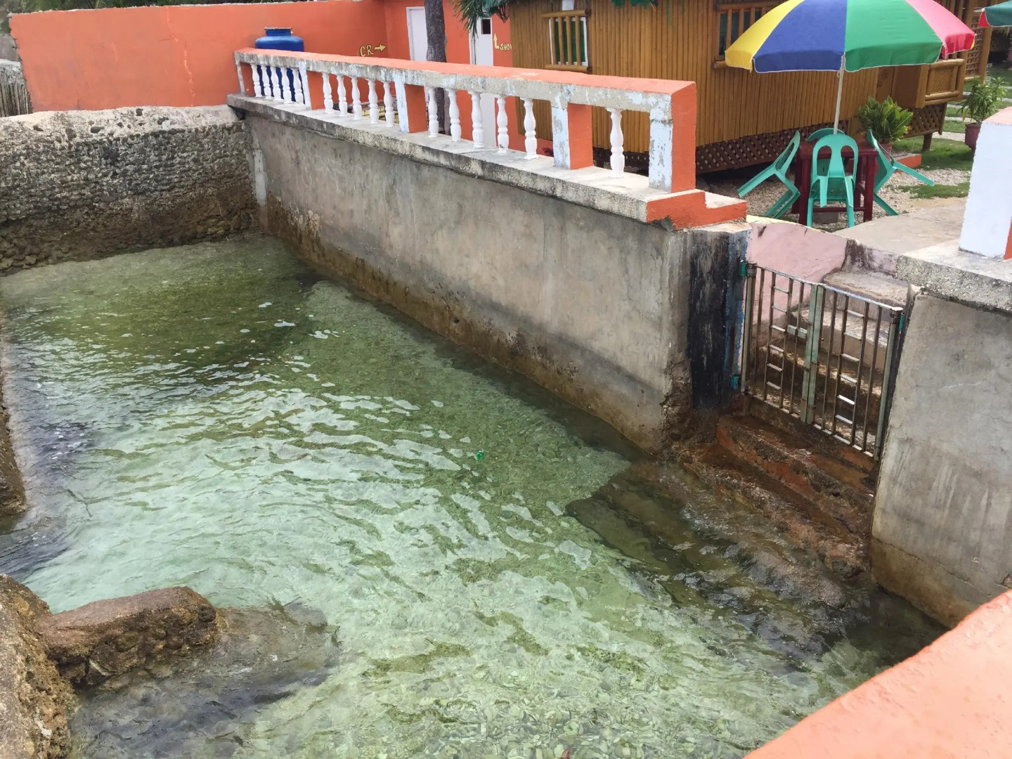 Maxvir Inn Beach Resort