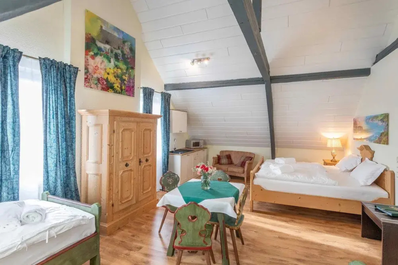 The Little Britain Inn