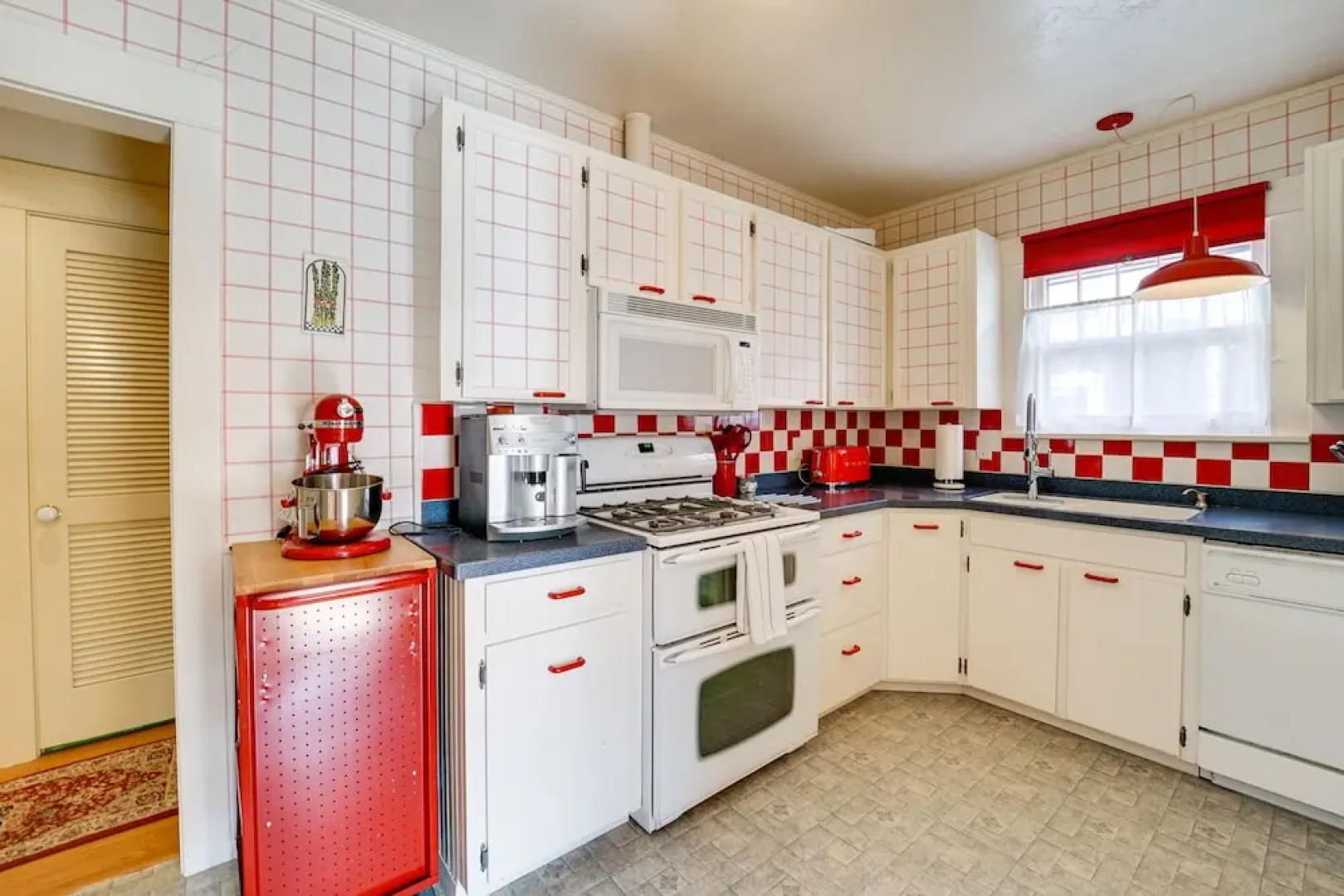 Charming Durango Home < Half-mi to Downtown!