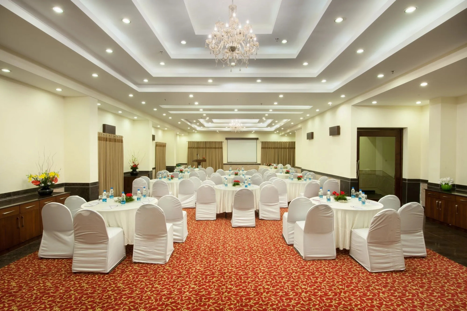 Royal Orchid Fort Resort