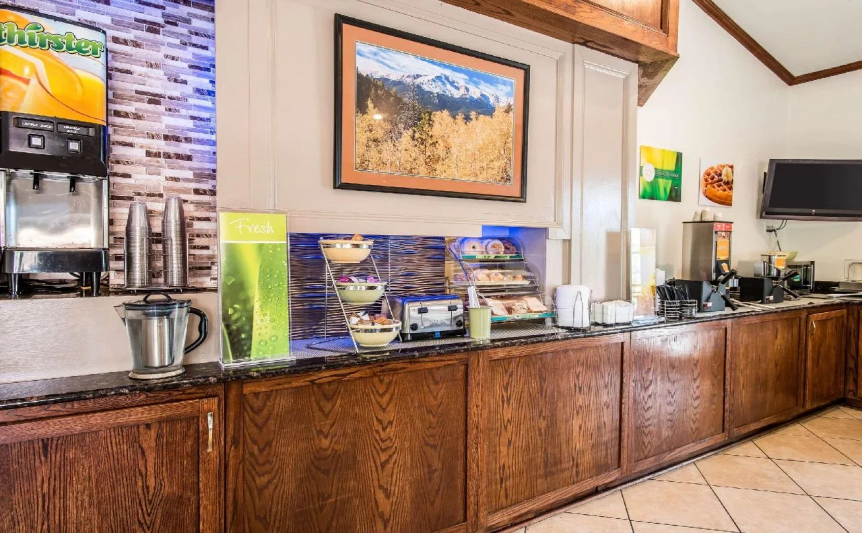 Quality Inn and Suites Garden of the Gods