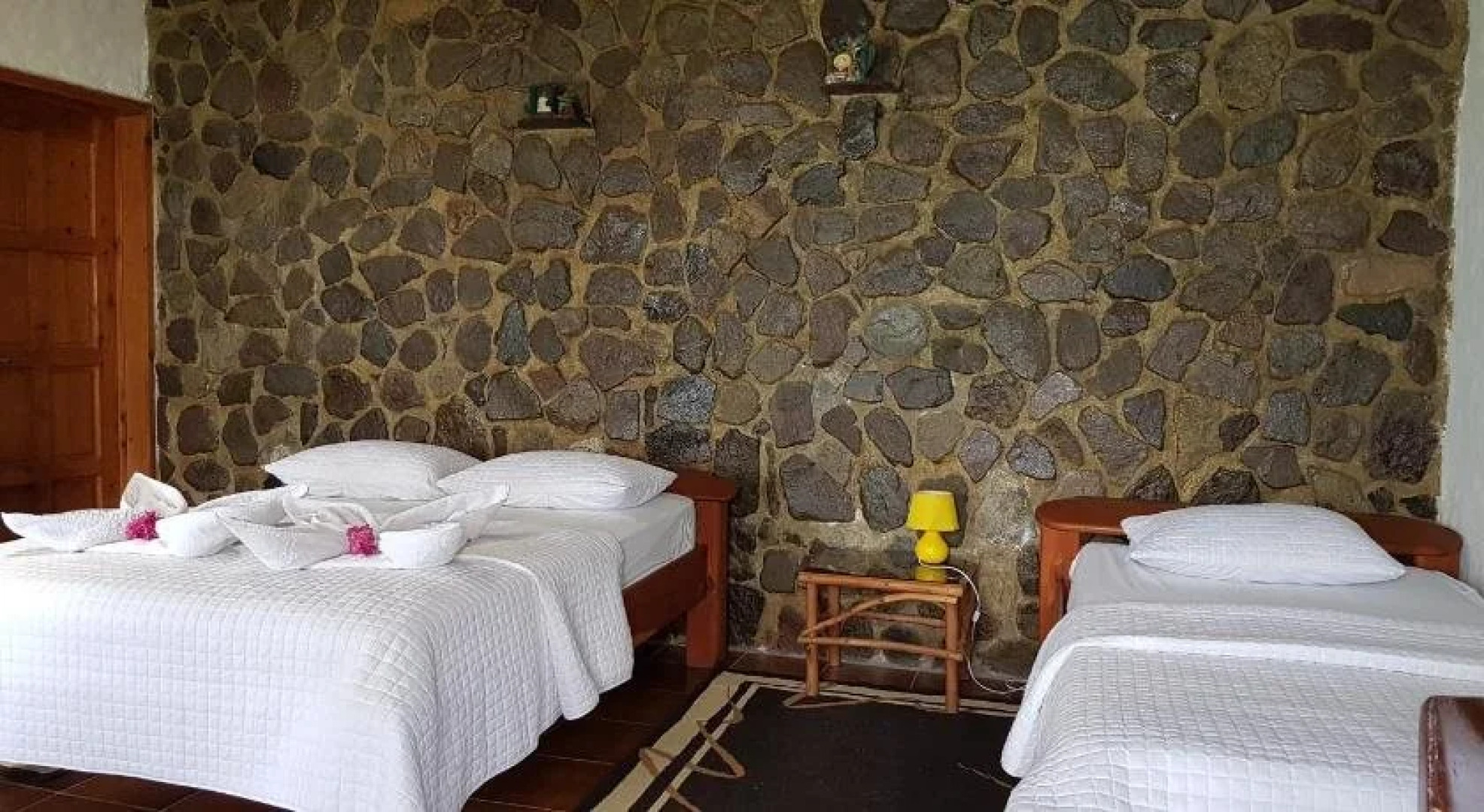 Hotel & Restaurant Jinava Bay