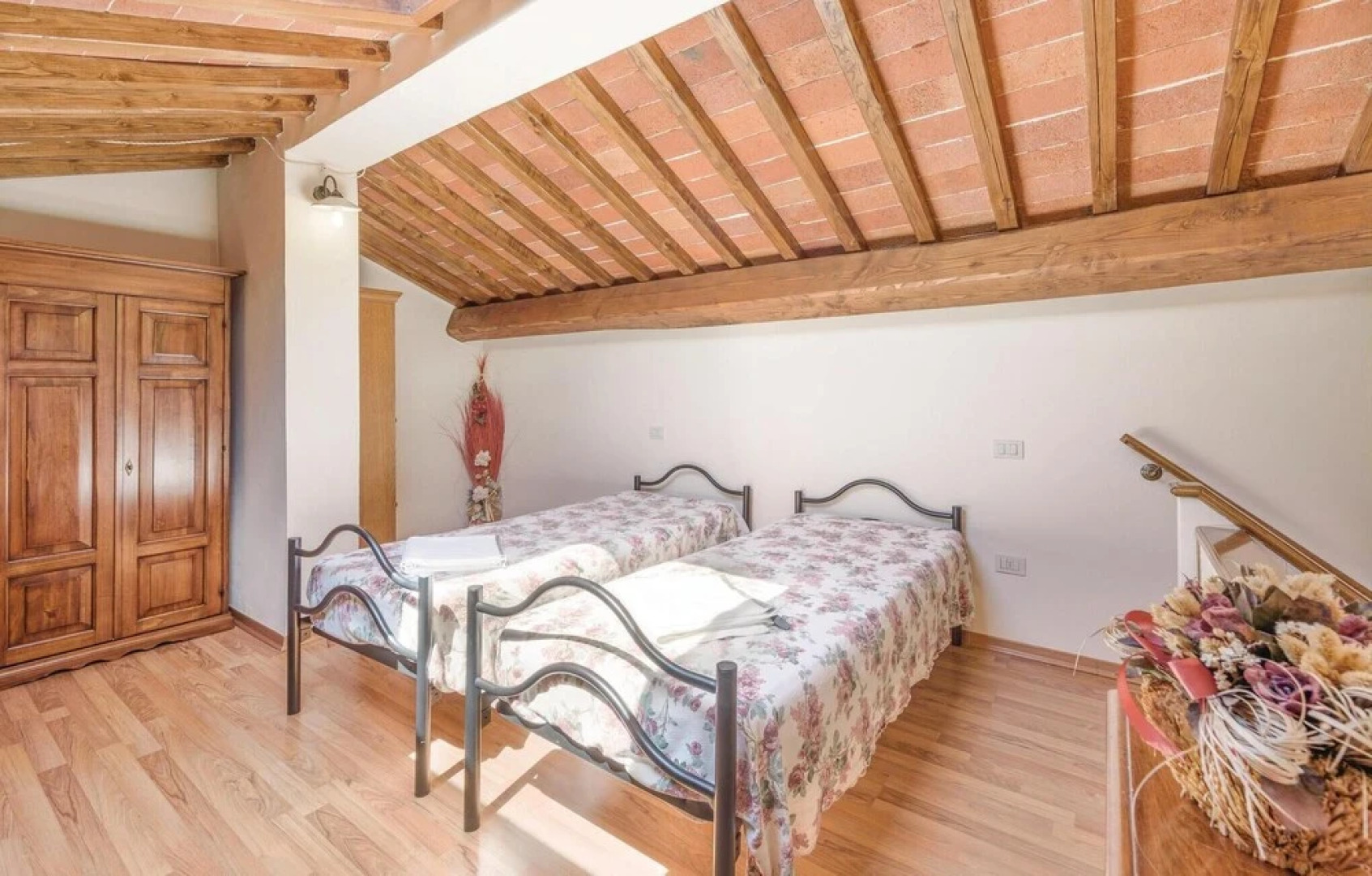 Amazing Apartment in Larciano PT With 1 Bedrooms, Internet and Outdoor Swimming Pool