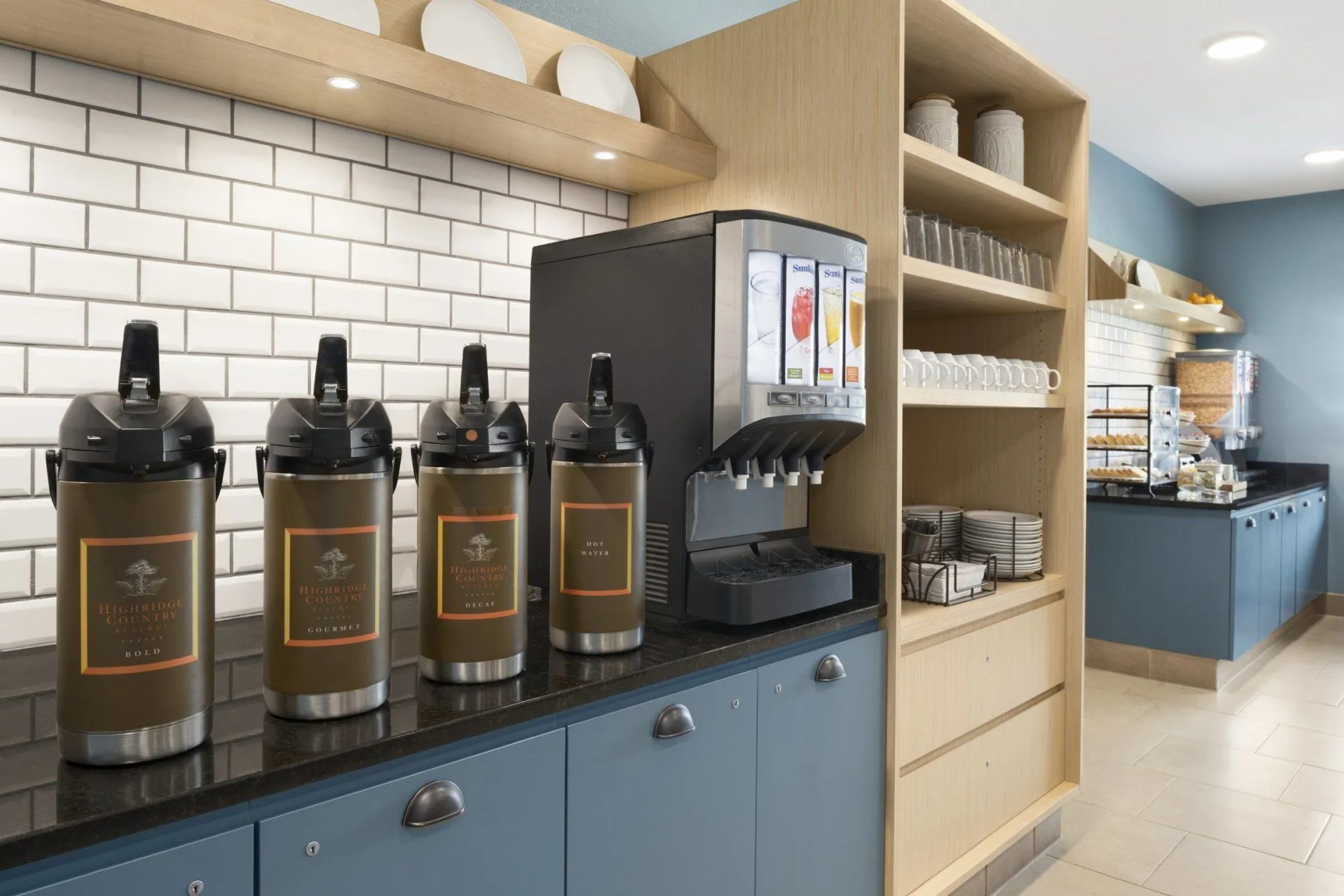 Country Inn & Suites by Radisson, St. Cloud West, MN