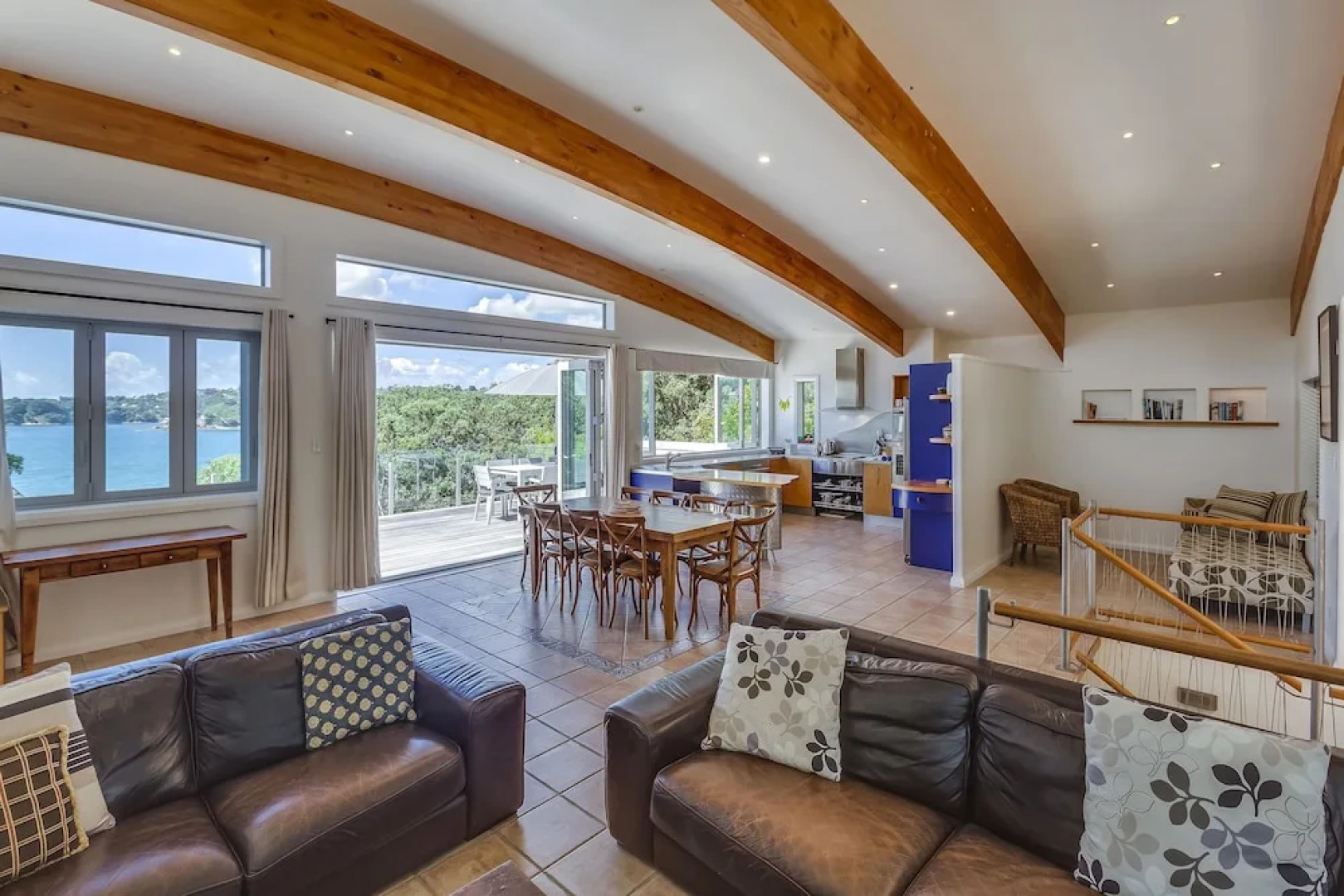 Absolute Beachfront Oneroa