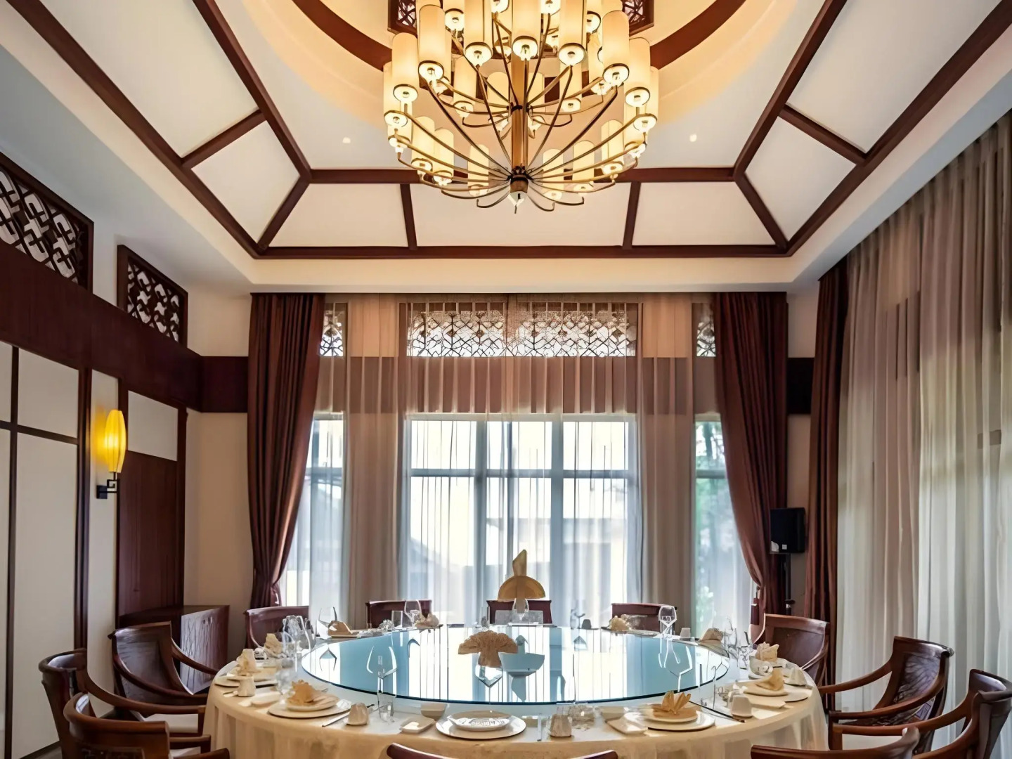 Wuzhishan Yatai Rainforest Resort Hotel