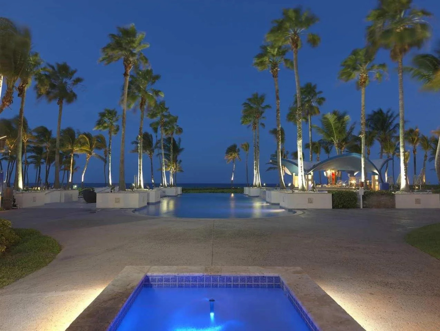 Condado Lagoon Villas at Paseo Caribe