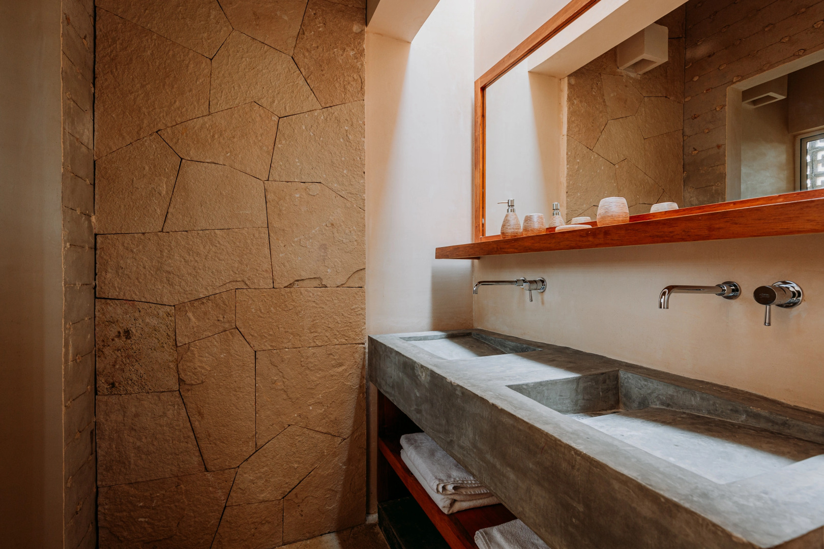 Waye Valladolid Centro – Sustainable, Authentic Experiences & Pet Friendly Boutique Hotel