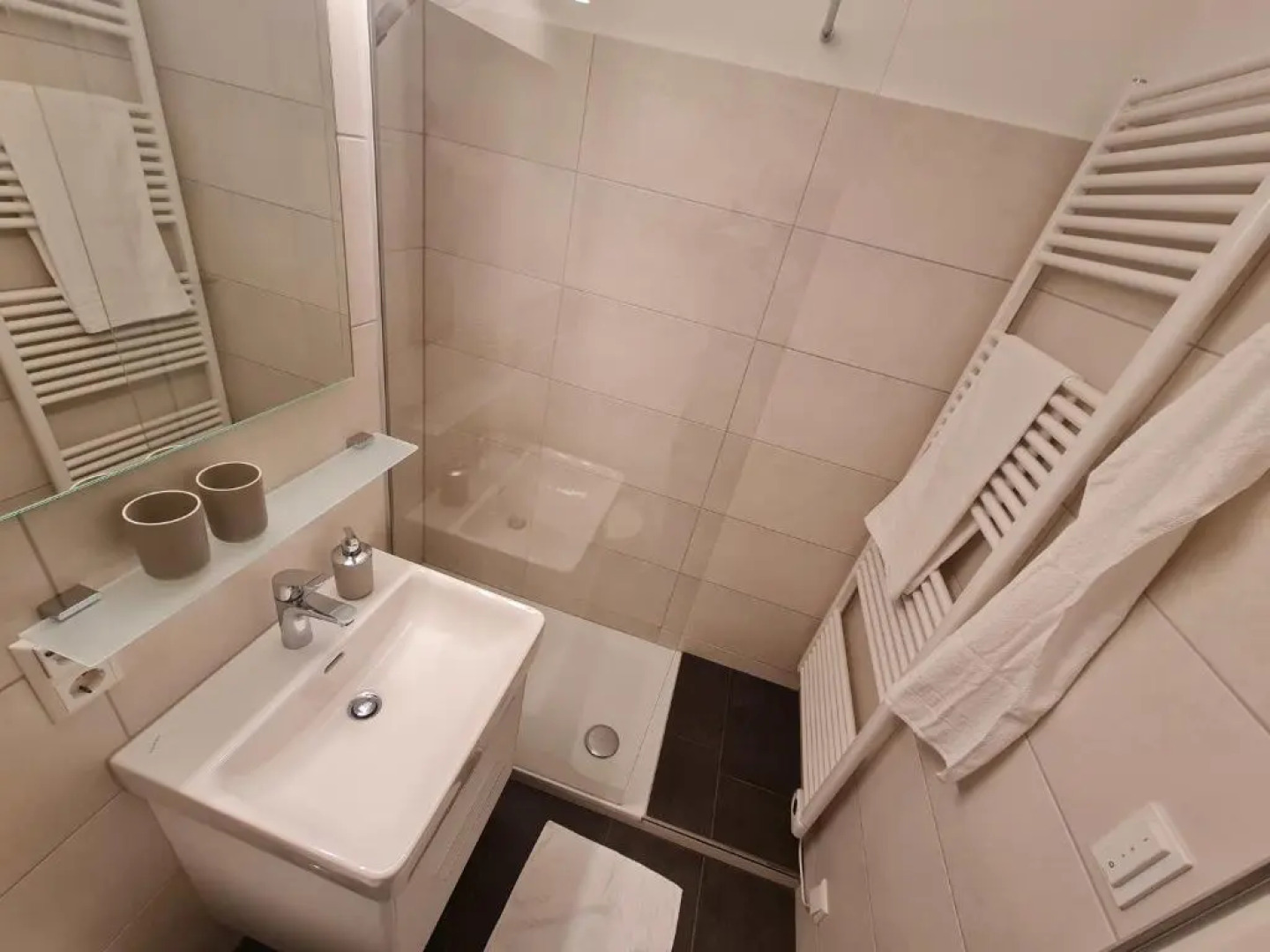 Kurhotel Schluchsee App 1103 - das mit der Kuckucksuhr, mit Indoorpool, Hochschwarzwaldkarte, Schluchsee