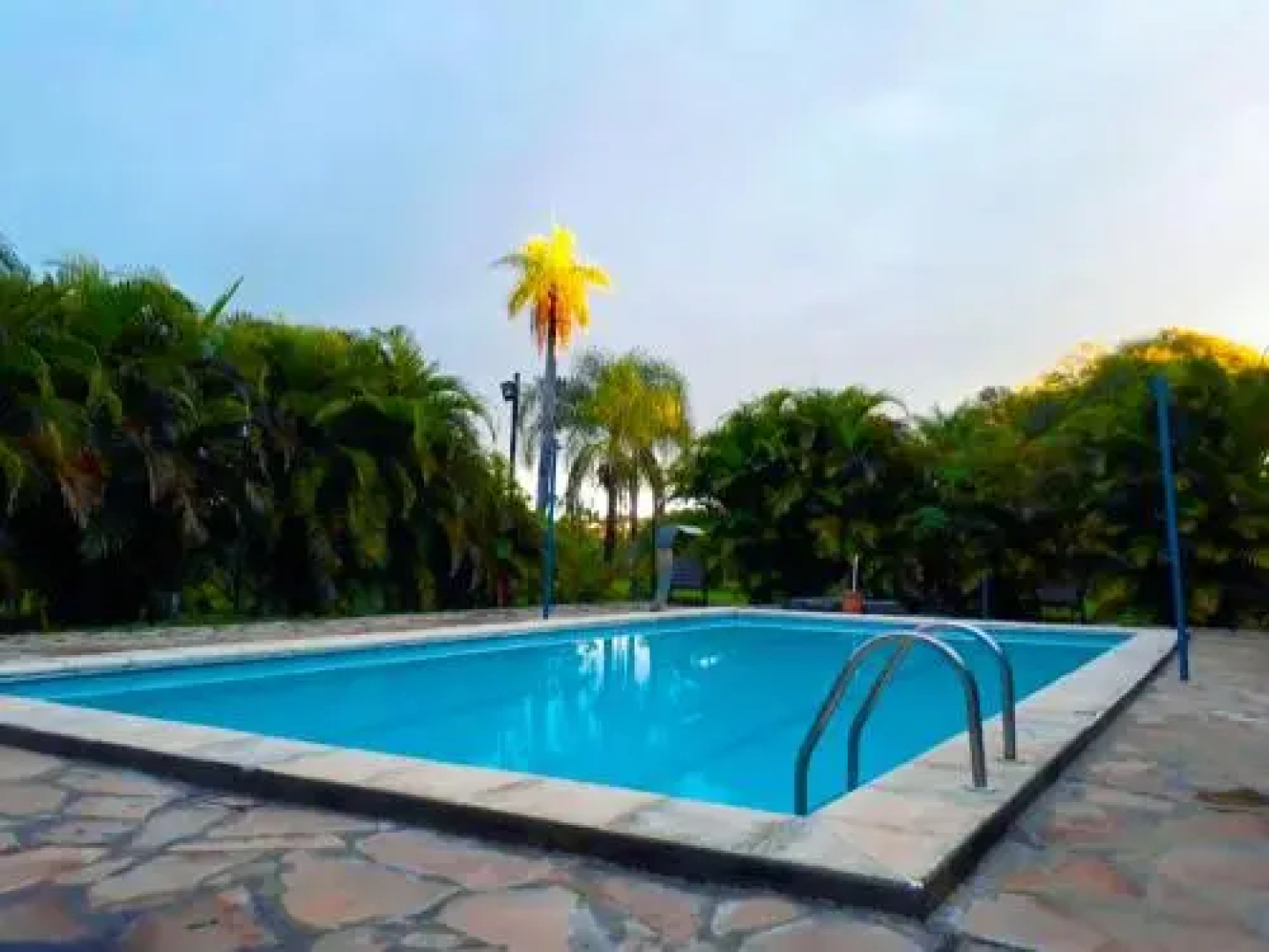 Casita Feliz