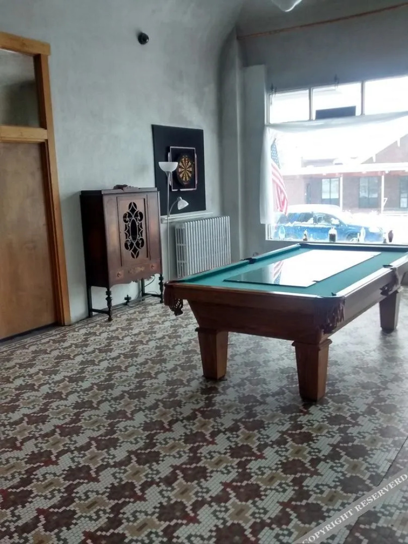 Kirk Hotel & Apartments