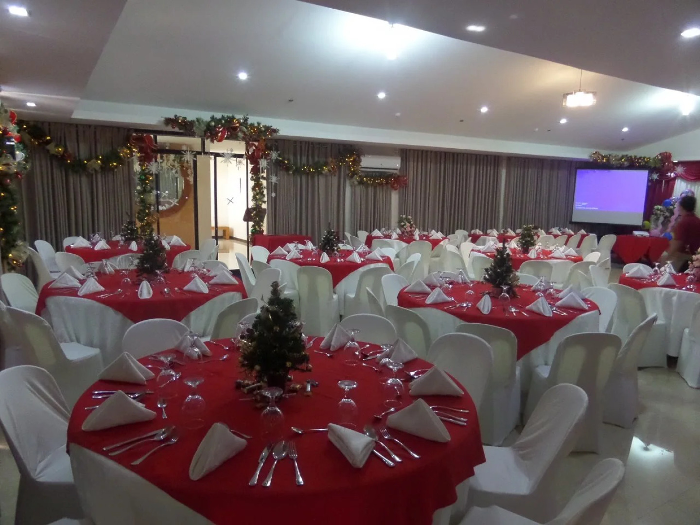 Royal Suites Condotel