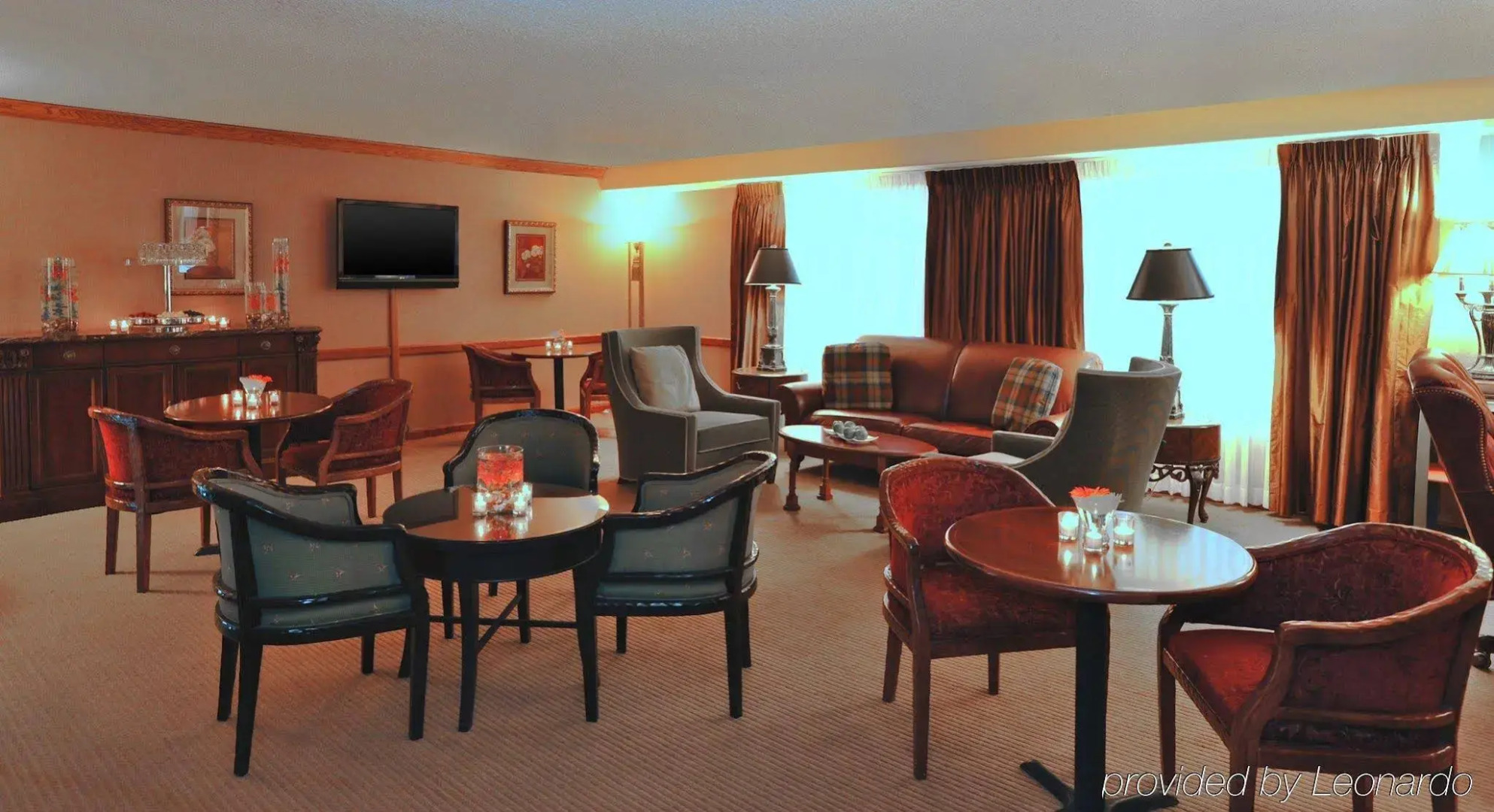 Sheraton Minneapolis West Hotel