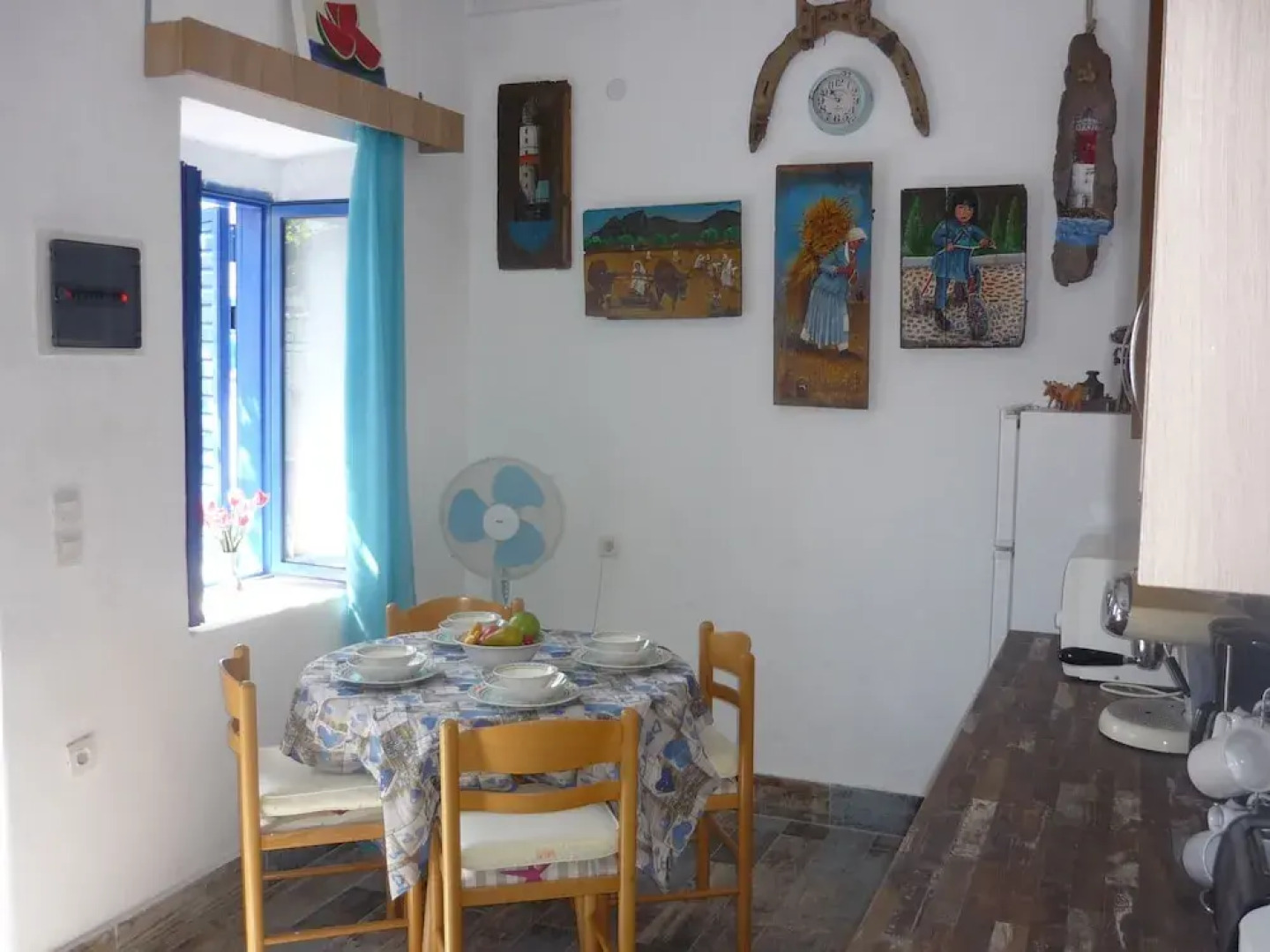 Traditional Villa 7 Mins Drive From Haraki Beach