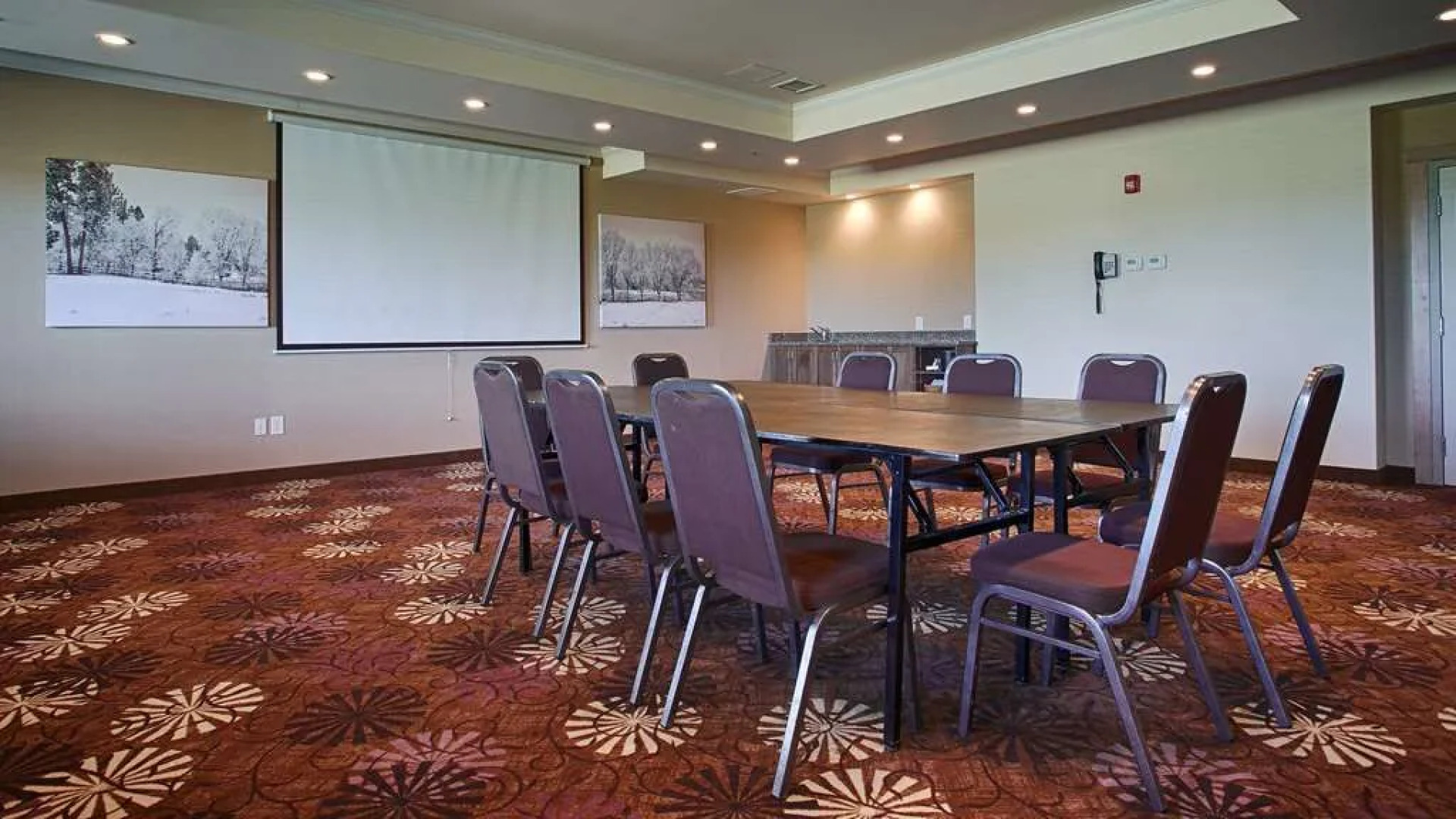 Camrose Resort Casino, BW Premier Collection