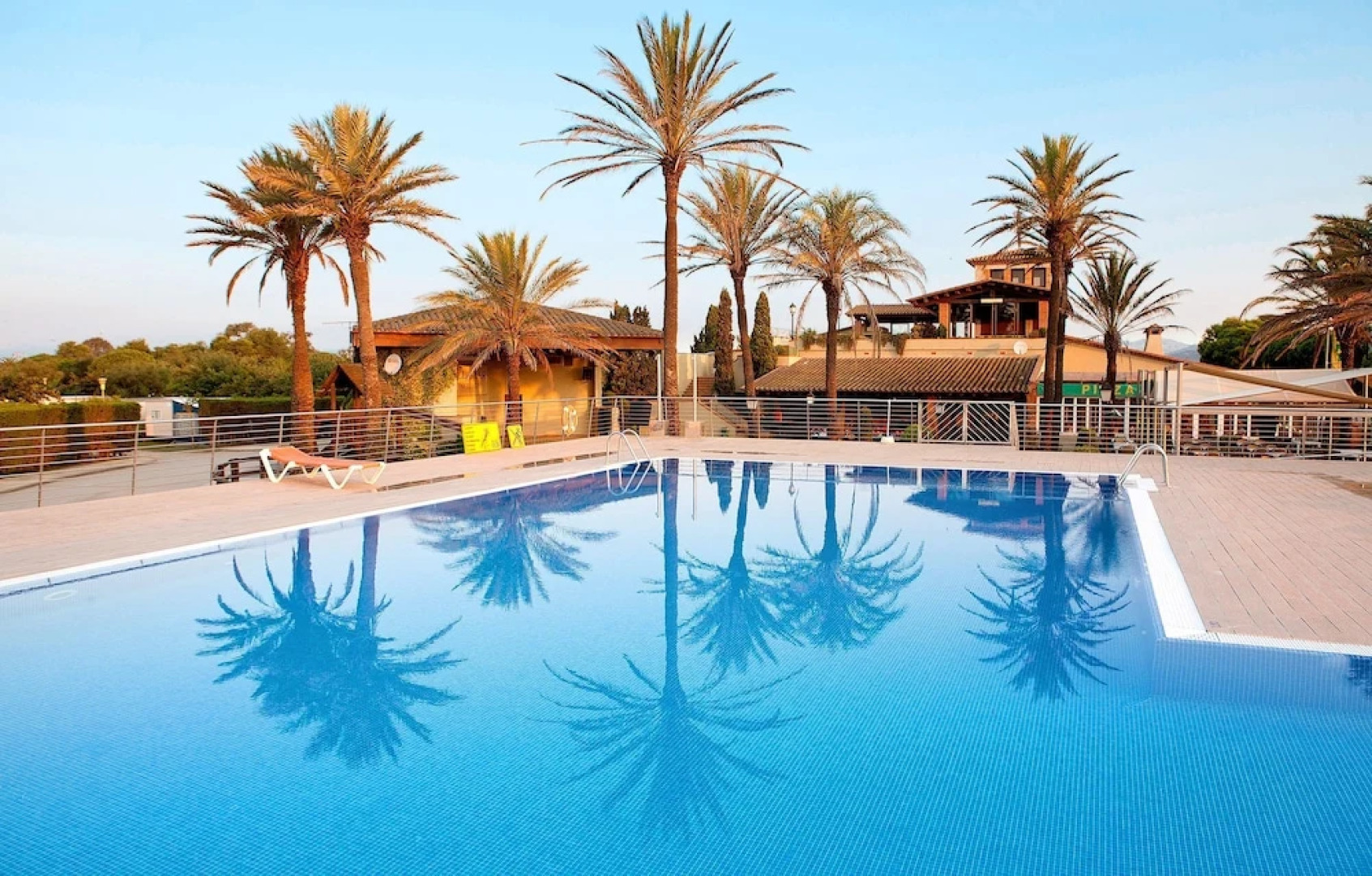 Domaine Résidentiel de Plein Air Castell Mar