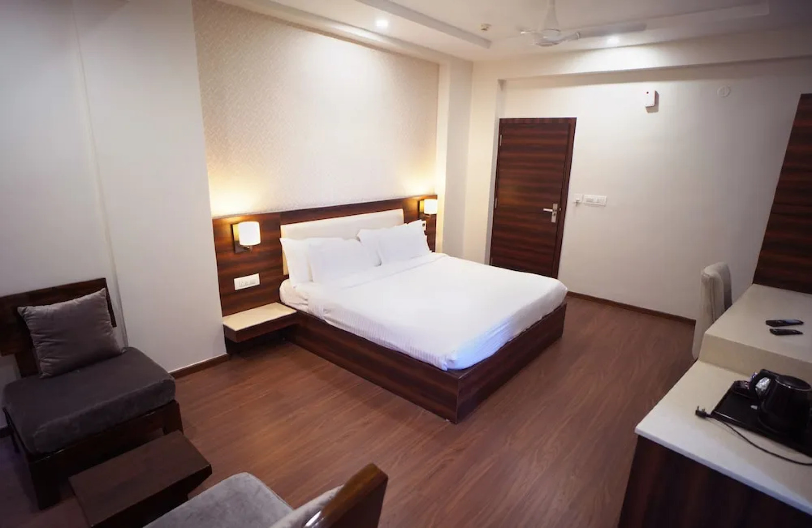 Sai Maa Hotel & Residency