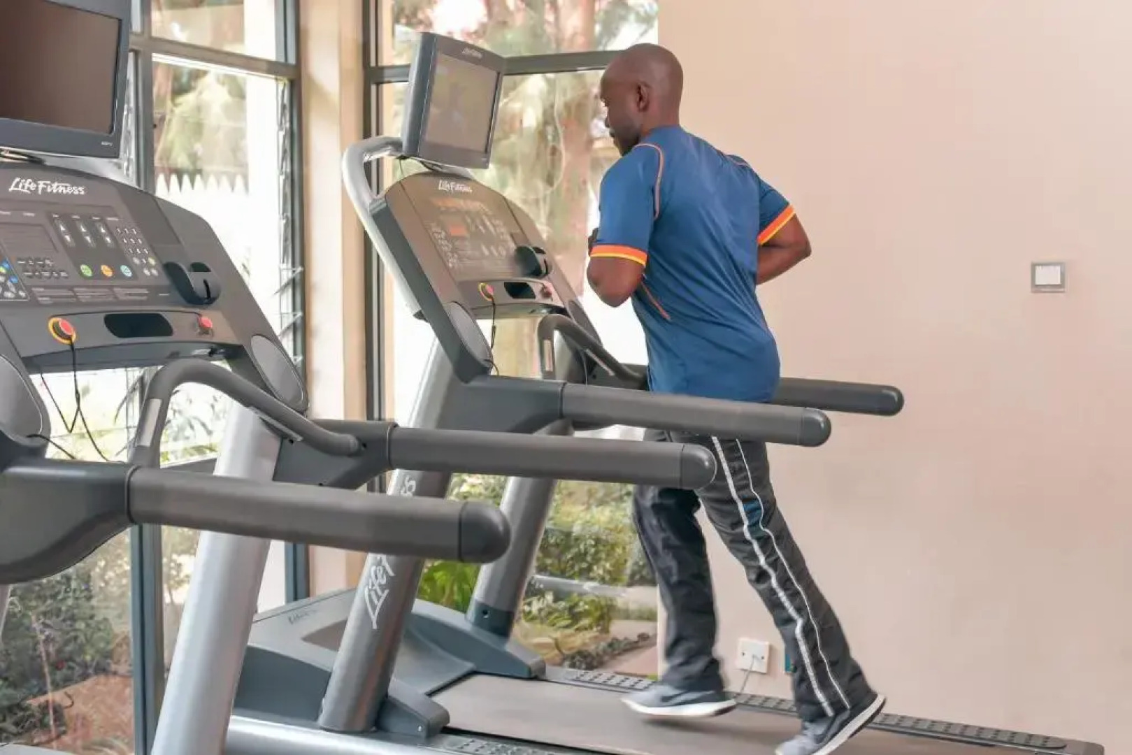 Falcon Heights Hotel