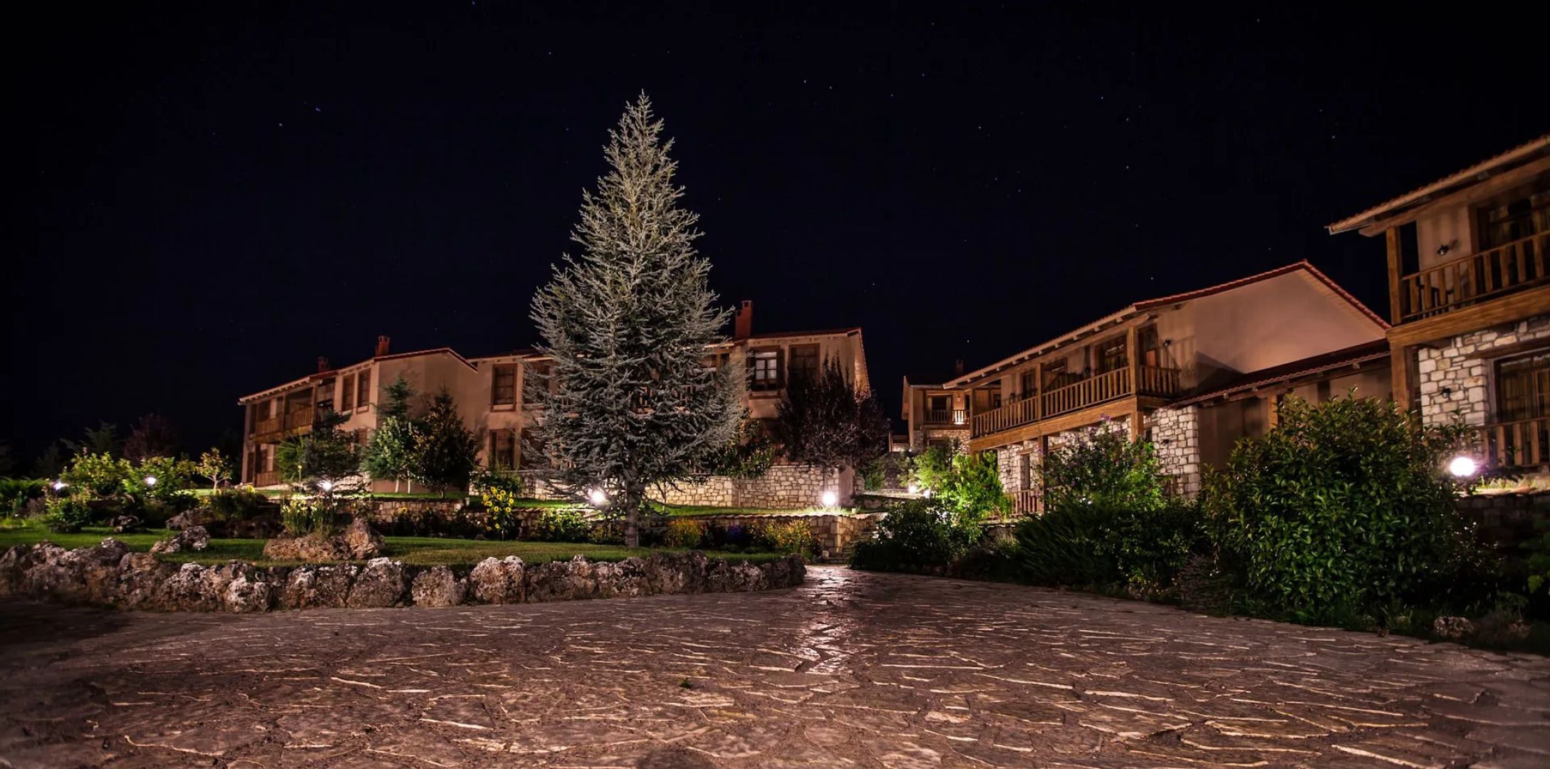 Vitina House Forest Resort