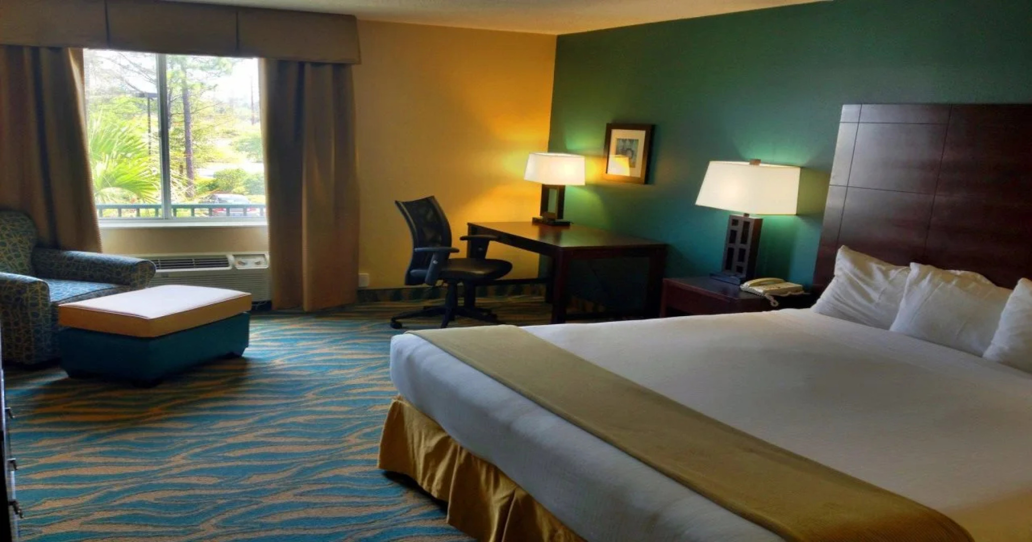 Holiday Inn Express Hotel & Suites Bluffton @ Hilton Head Area
