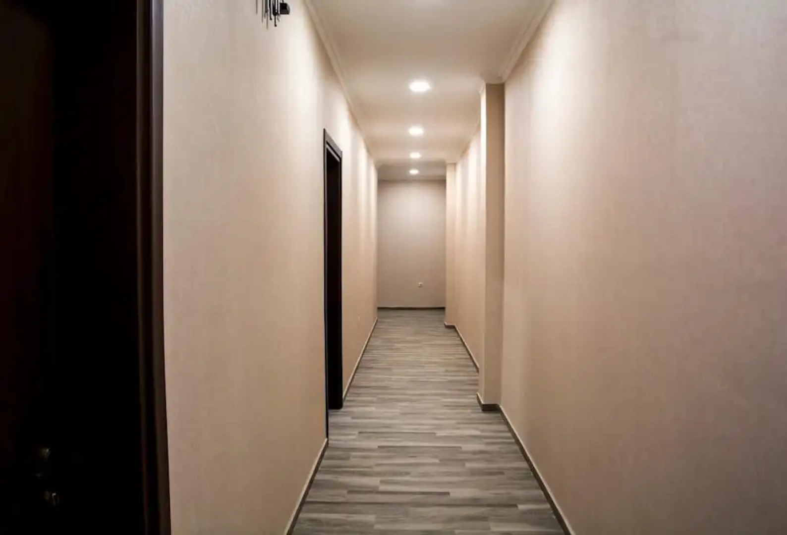 Отель «Абсолют»