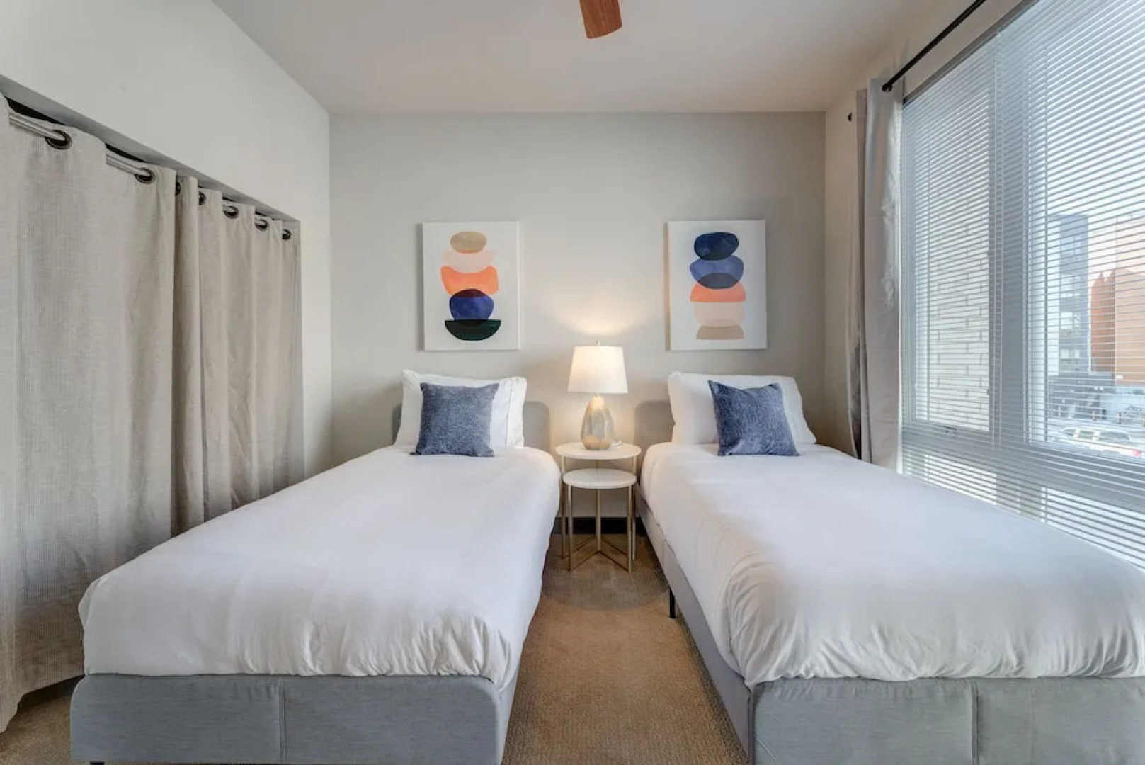 Kasa Westown Milwaukee