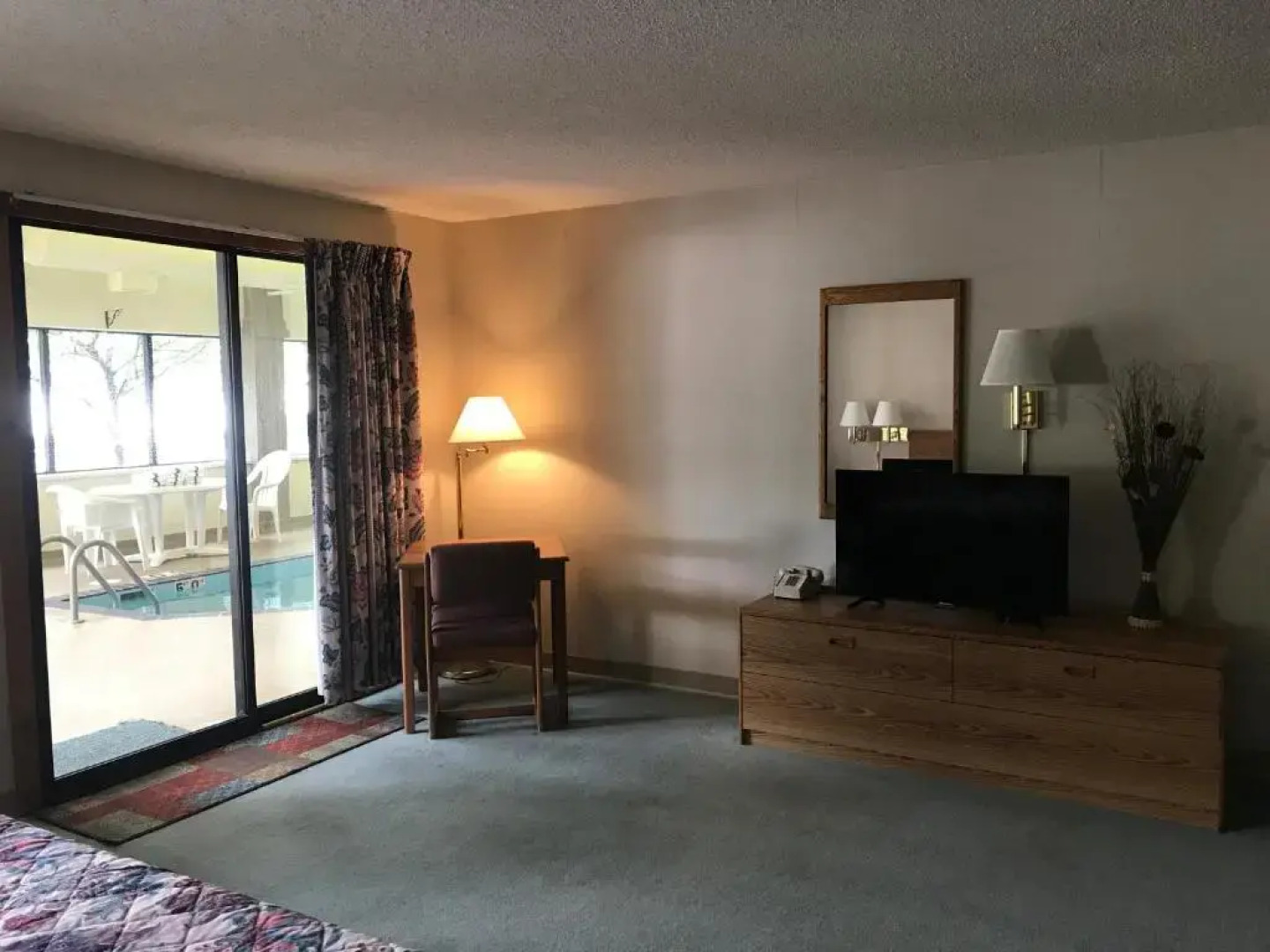 Riverview Inn & Suites of Oconto