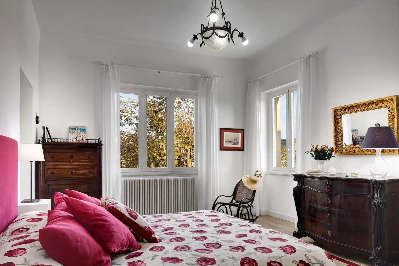 La Casa Bianca Pool And Garden