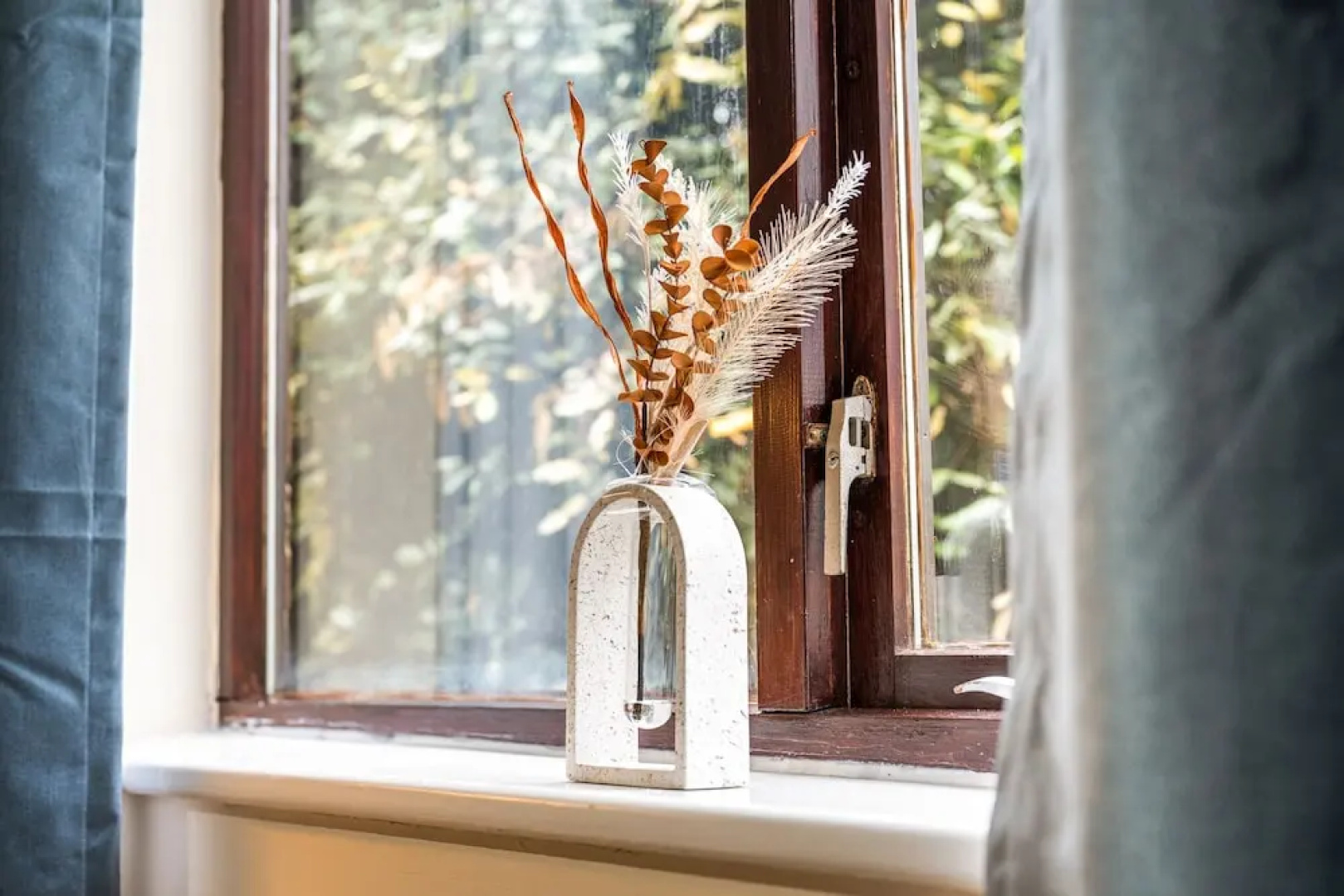 Staines Studio Apartment - Heathrow