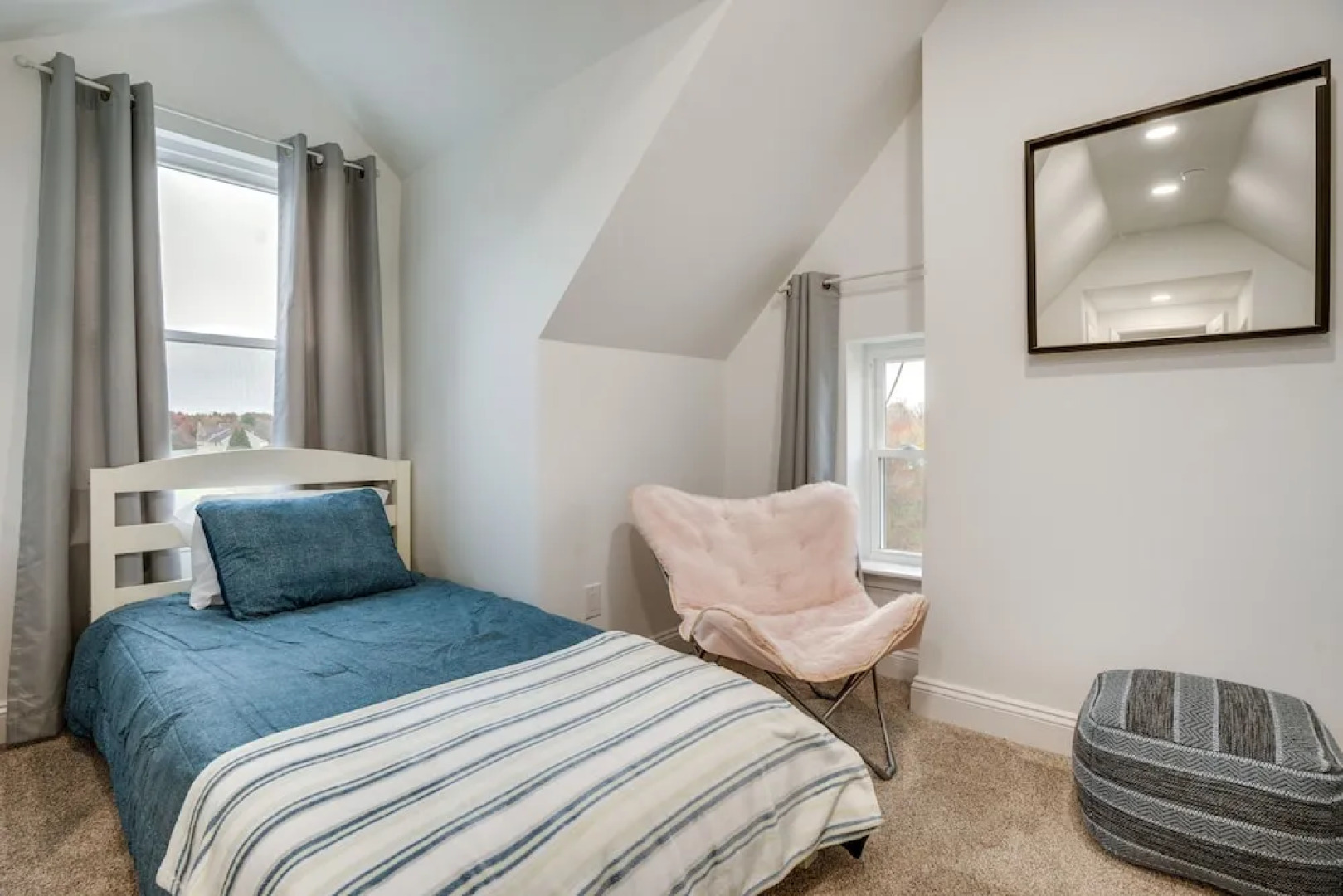 Family-friendly Hatfield Home: 3 Mi to Downtown!