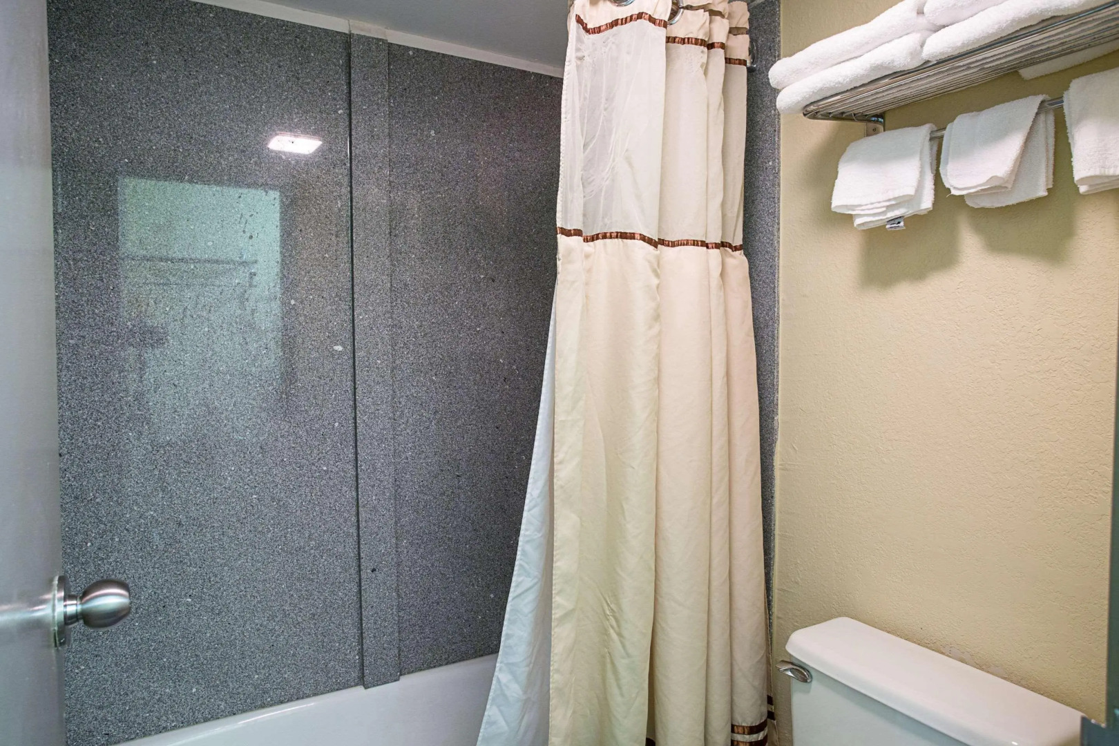 Econo Lodge Gallatin - Metro Nashville