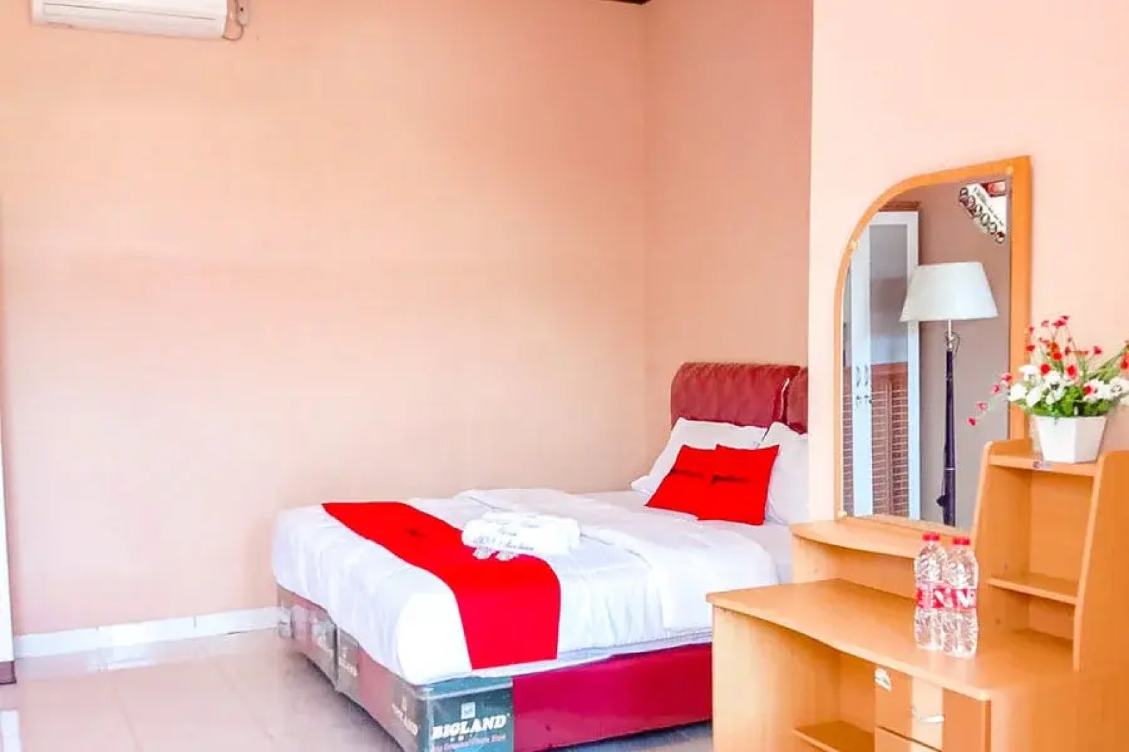 RedDoorz near Reremi Pemancar Manokwari