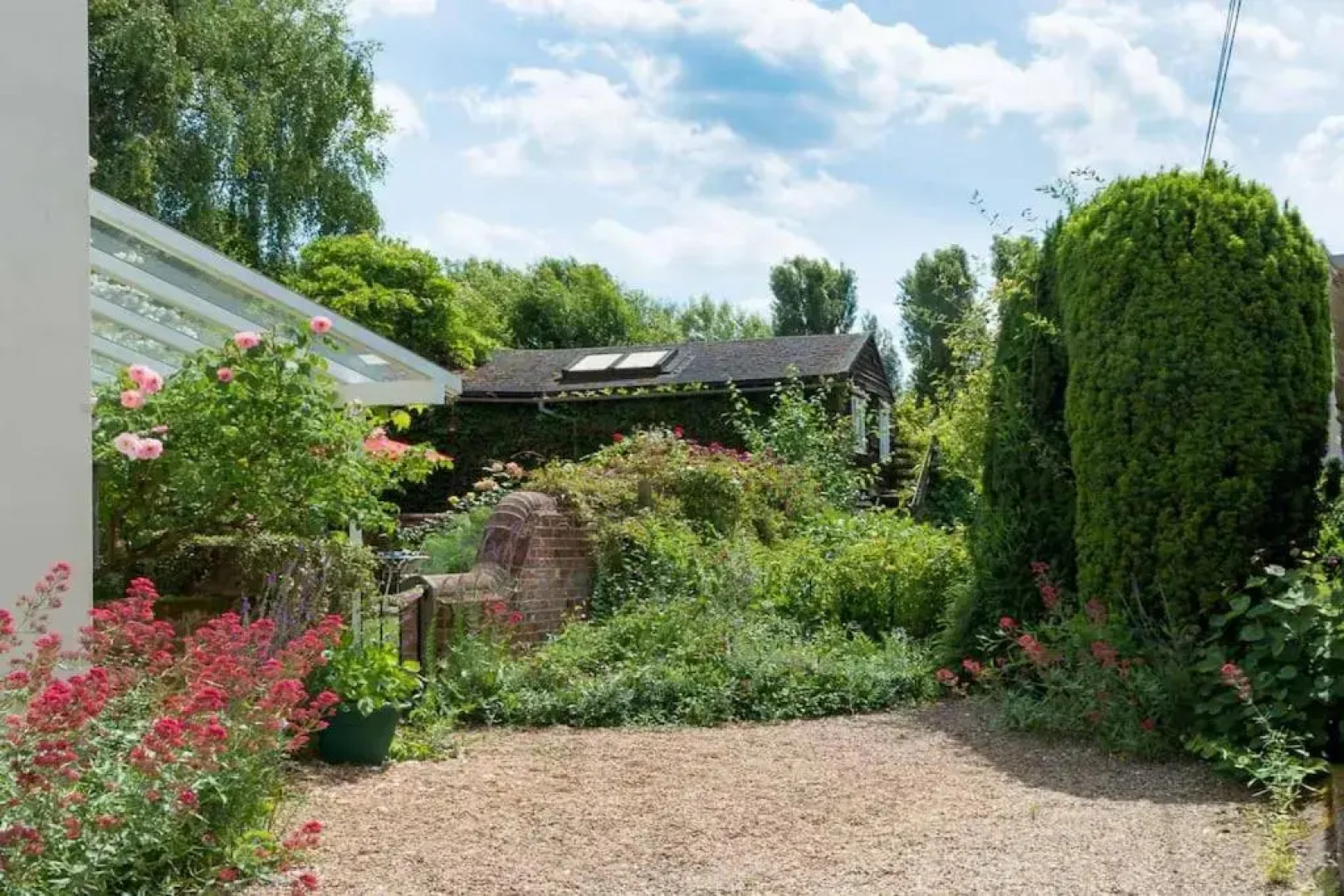 Romney a Cosy Victorian Cottage in a Picturesque Suffolk Village