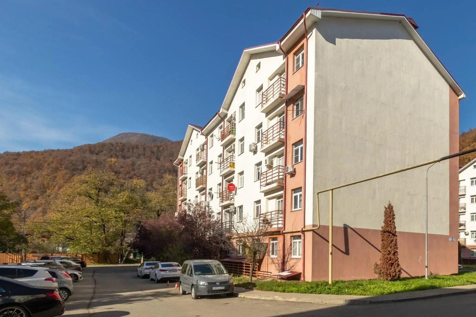 Море апартаментов на улице Эстонская 37 корпус 2