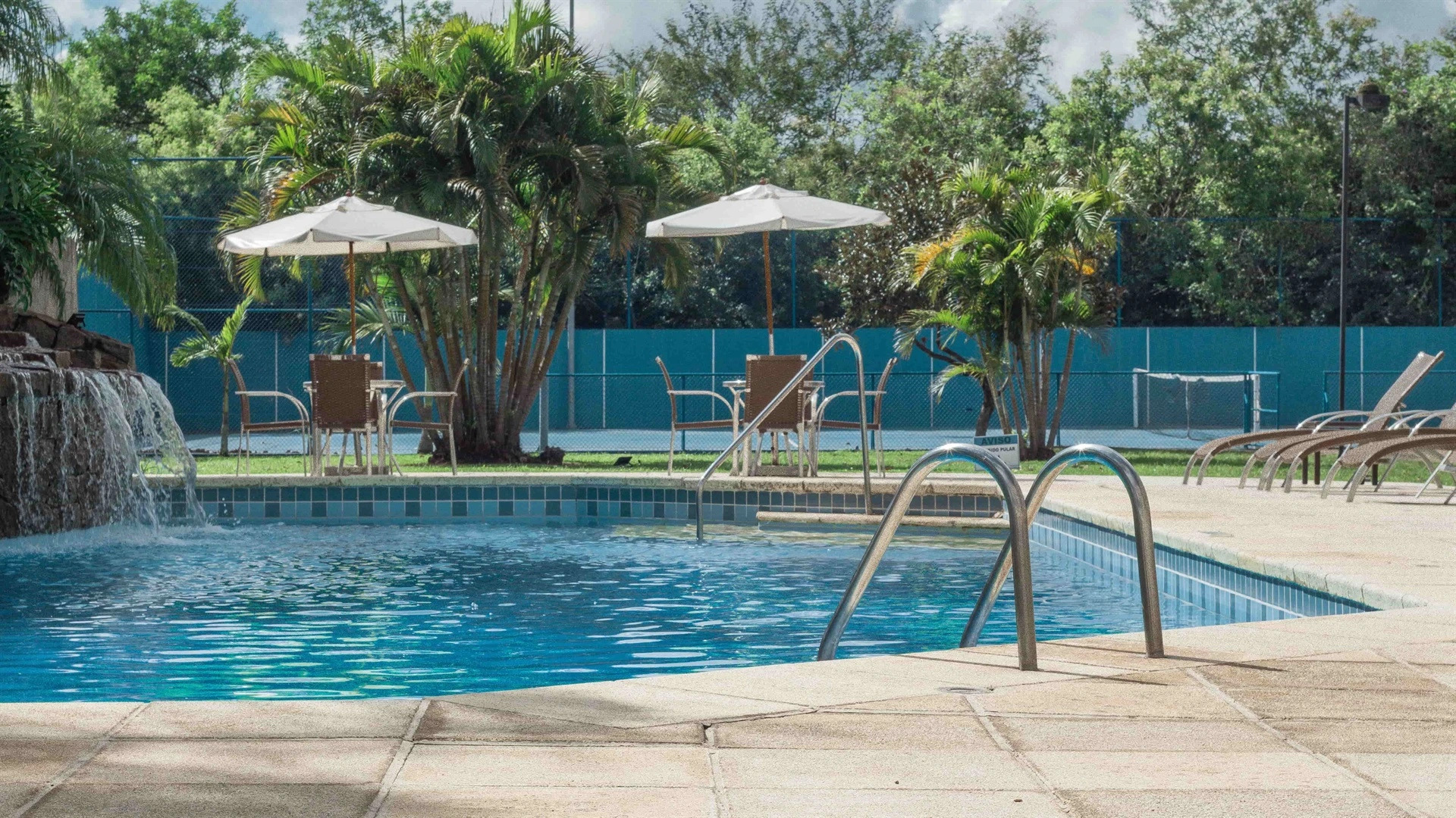 Hotel Deville Prime Porto Alegre