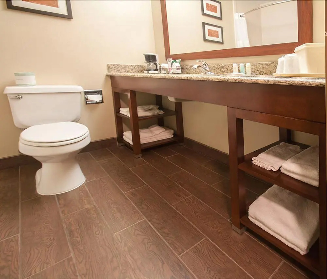 Comfort Suites Lawton Near Fort Sill