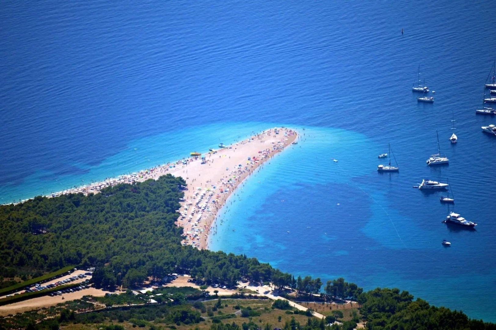 House With 2 Bedrooms in Stari Grad, With Private Pool, Furnished Terr