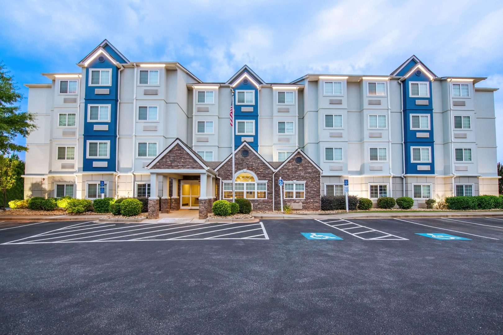 Microtel Inn & Suites by Wyndham Anderson/Clemson