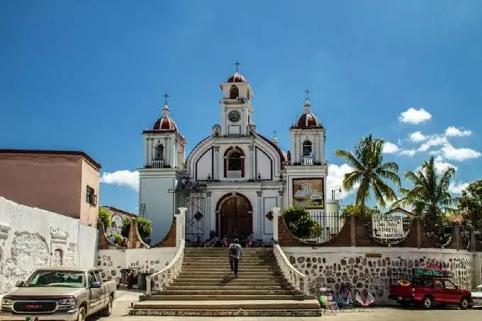 HomeStay Pochutla- Double Bed With Shared Bathroom in Private Home. Excellent Location, Wifi