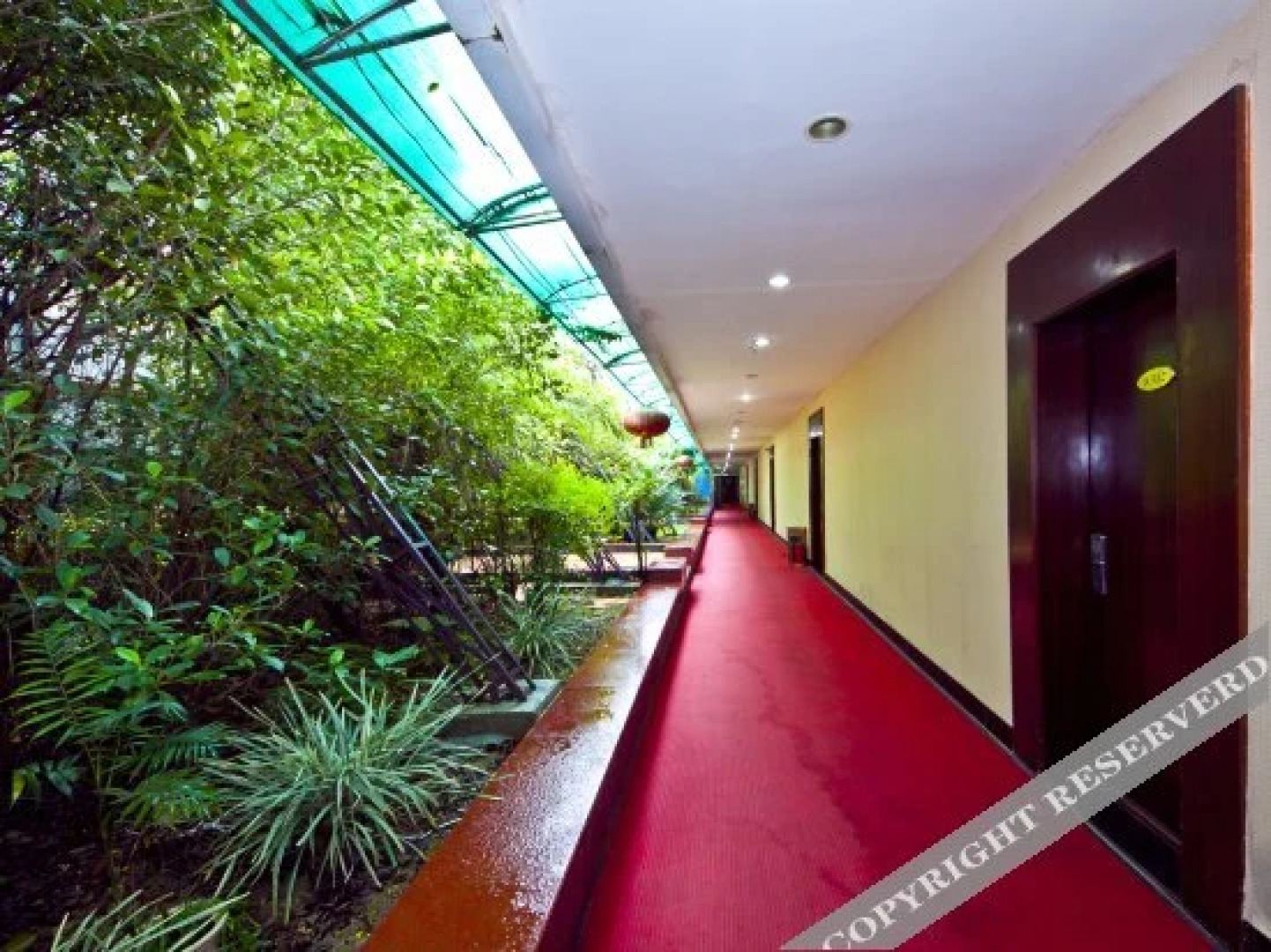 Xintianhui Business Hotel