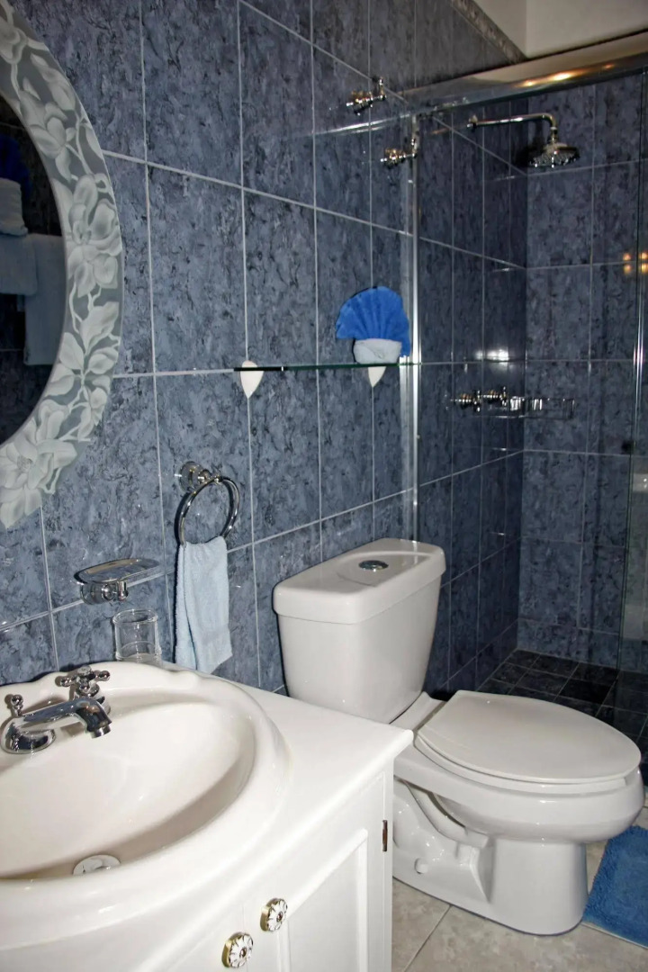 Las 7 Maravillas - Adults Only